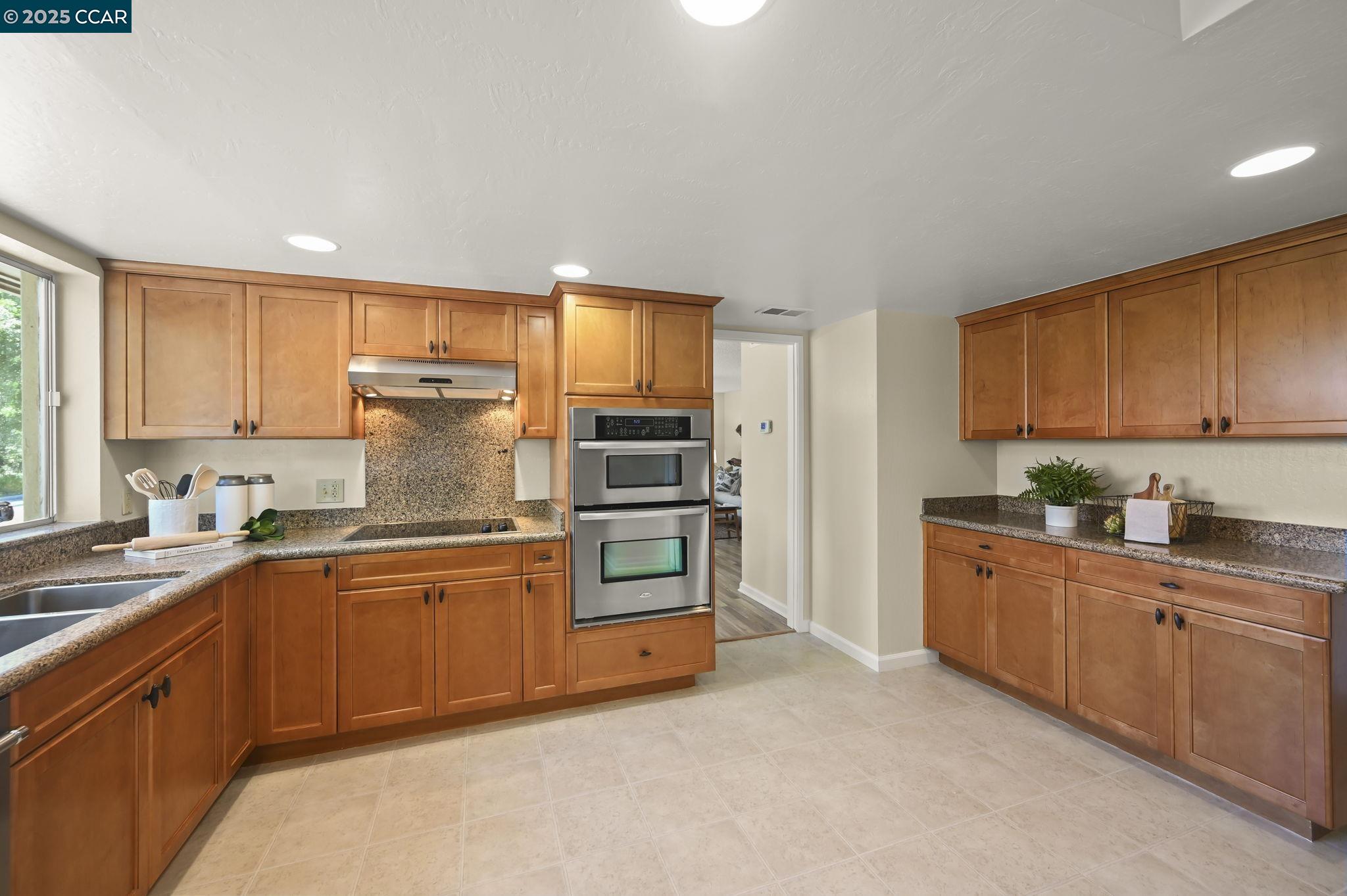 Photo #11: 41101480 Listing: Photo #11