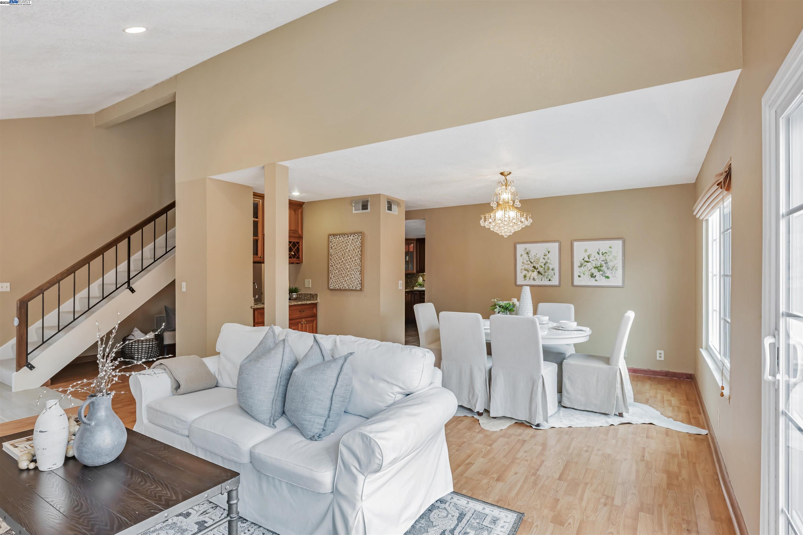 Detail Gallery Image 11 of 32 For 14935 Fjord St, San Leandro,  CA 94578 - 4 Beds | 2/1 Baths