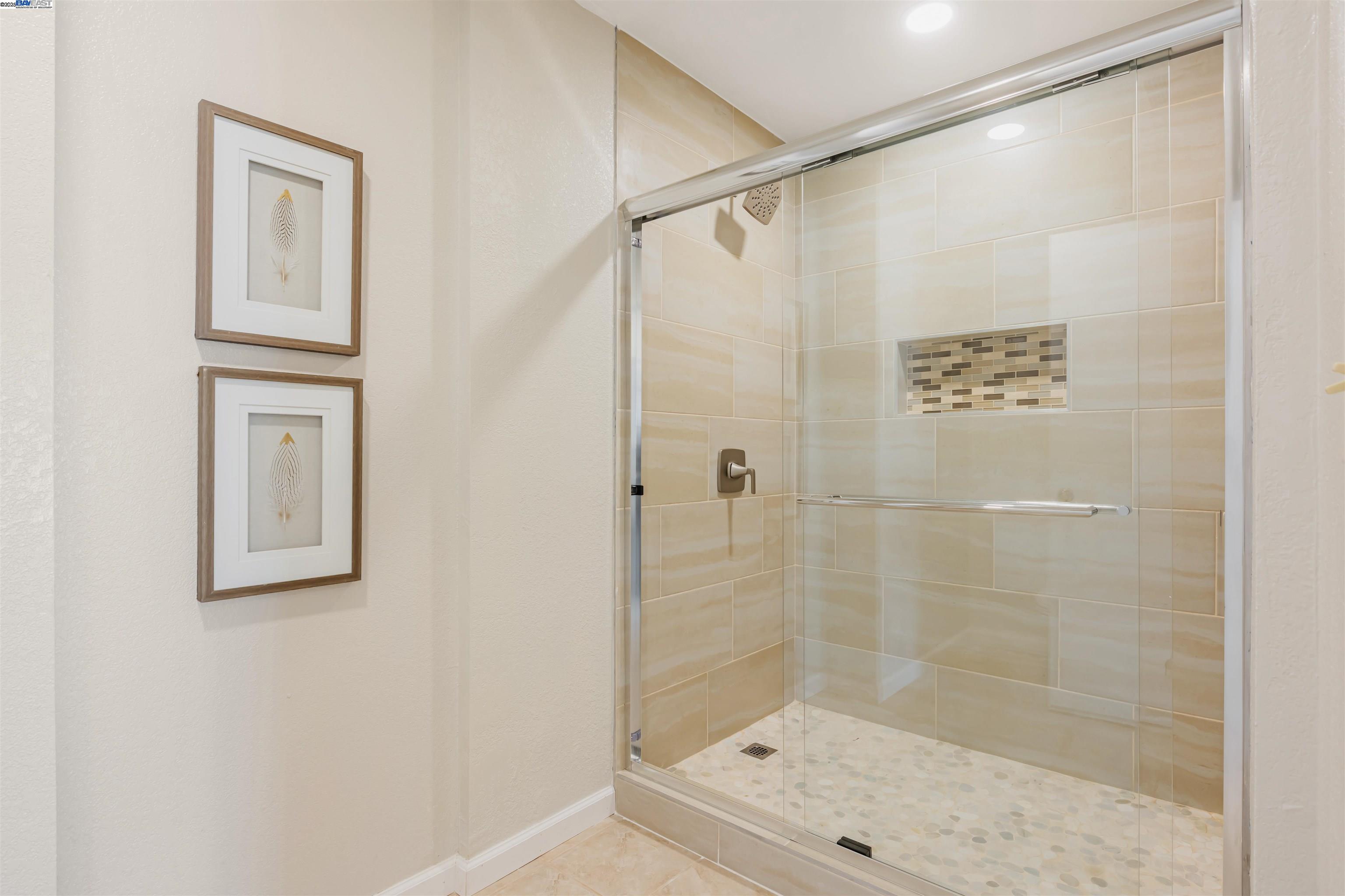 Detail Gallery Image 20 of 32 For 14935 Fjord St, San Leandro,  CA 94578 - 4 Beds | 2/1 Baths