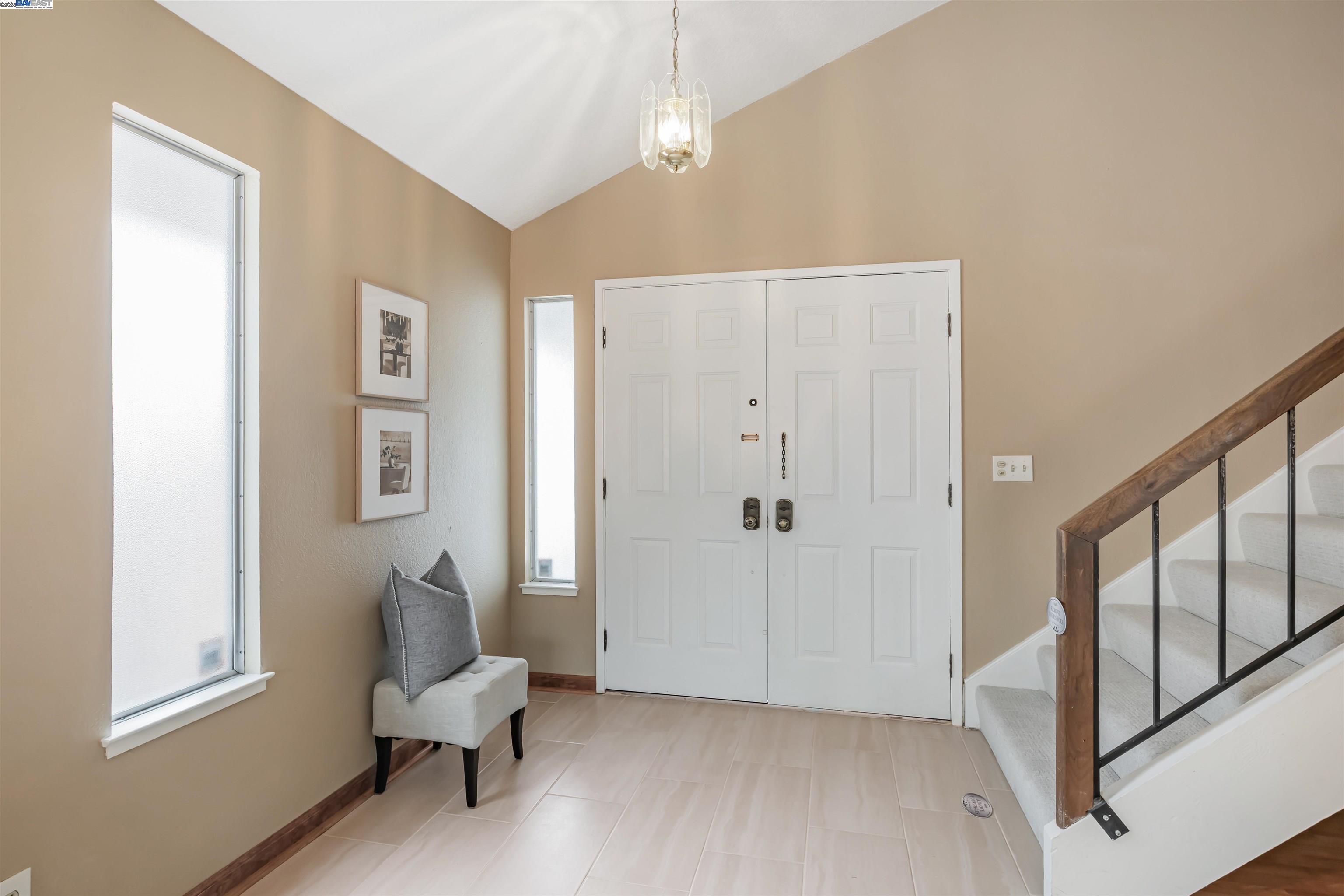 Detail Gallery Image 6 of 32 For 14935 Fjord St, San Leandro,  CA 94578 - 4 Beds | 2/1 Baths
