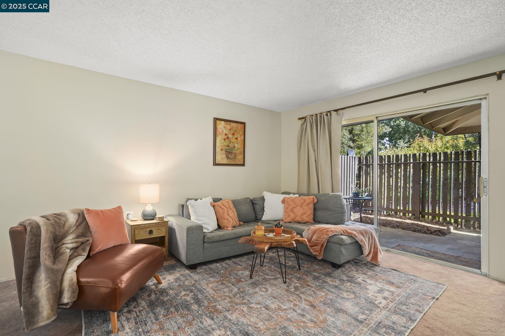 Photo #6: 41101482 Listing: Photo #6