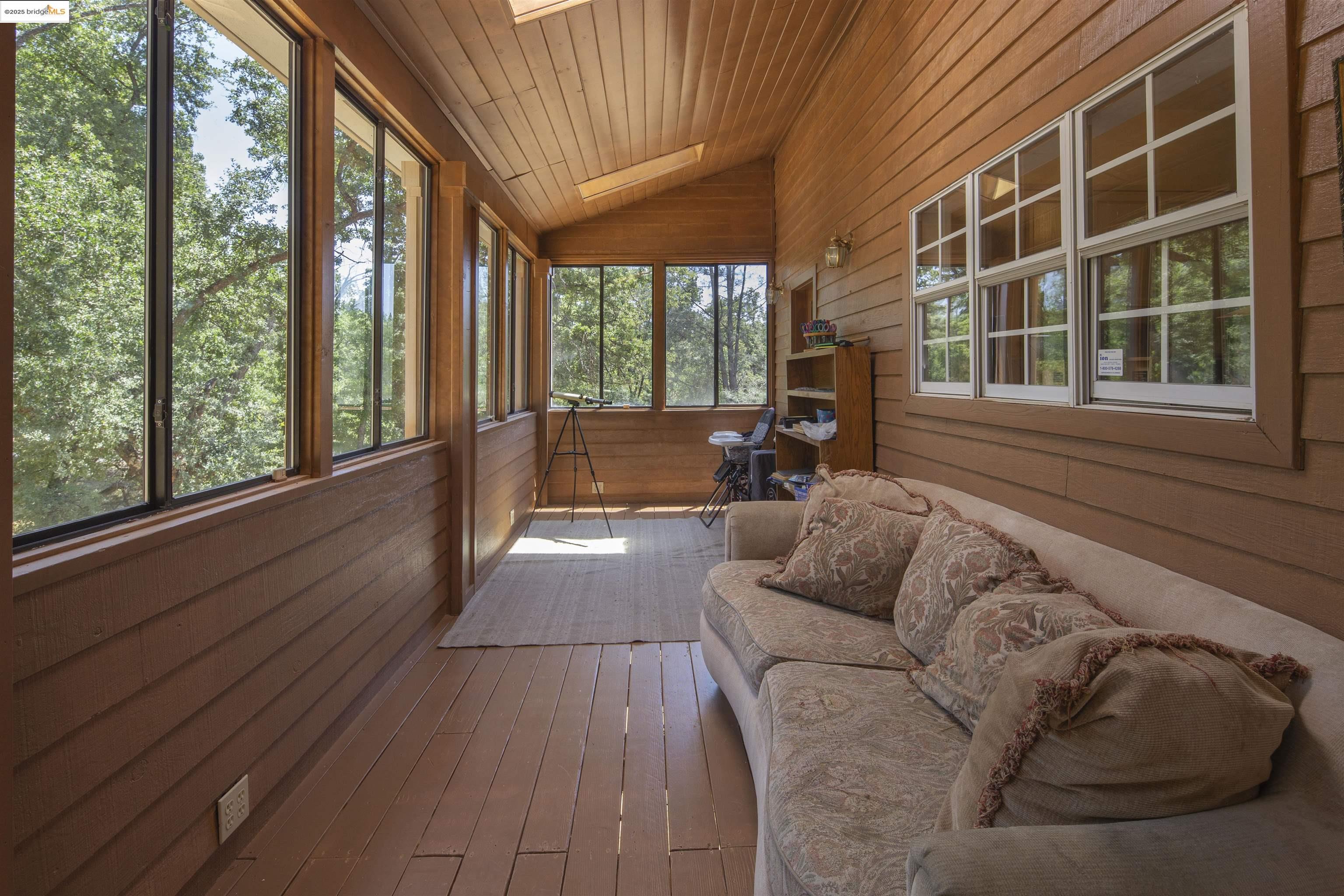 Detail Gallery Image 32 of 60 For 20720 Longview St, Groveland,  CA 95321 - 4 Beds | 3/1 Baths