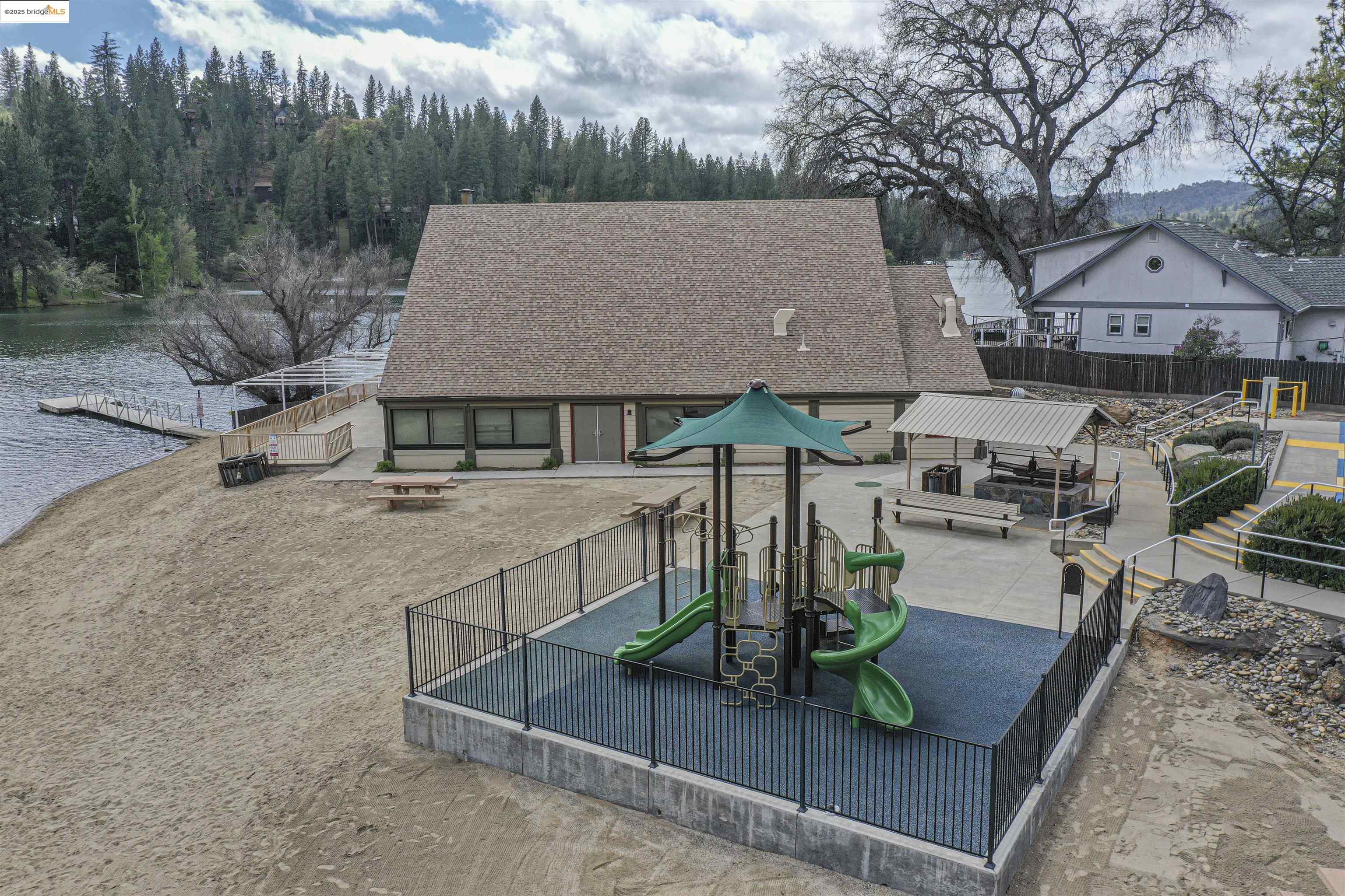 Detail Gallery Image 55 of 60 For 20720 Longview St, Groveland,  CA 95321 - 4 Beds | 3/1 Baths