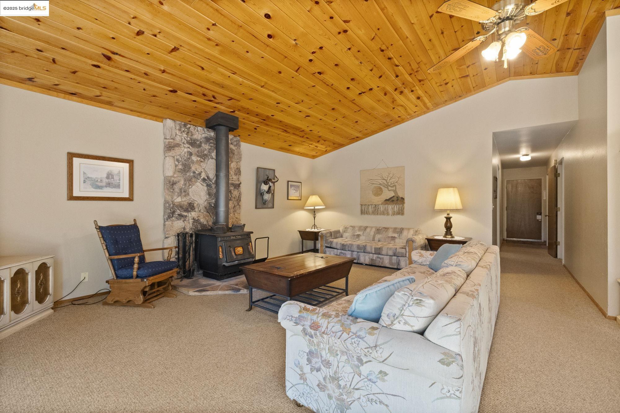 Detail Gallery Image 18 of 41 For 25489 Bambi Ln, Cold Springs,  CA 95335 - 2 Beds | 2/1 Baths