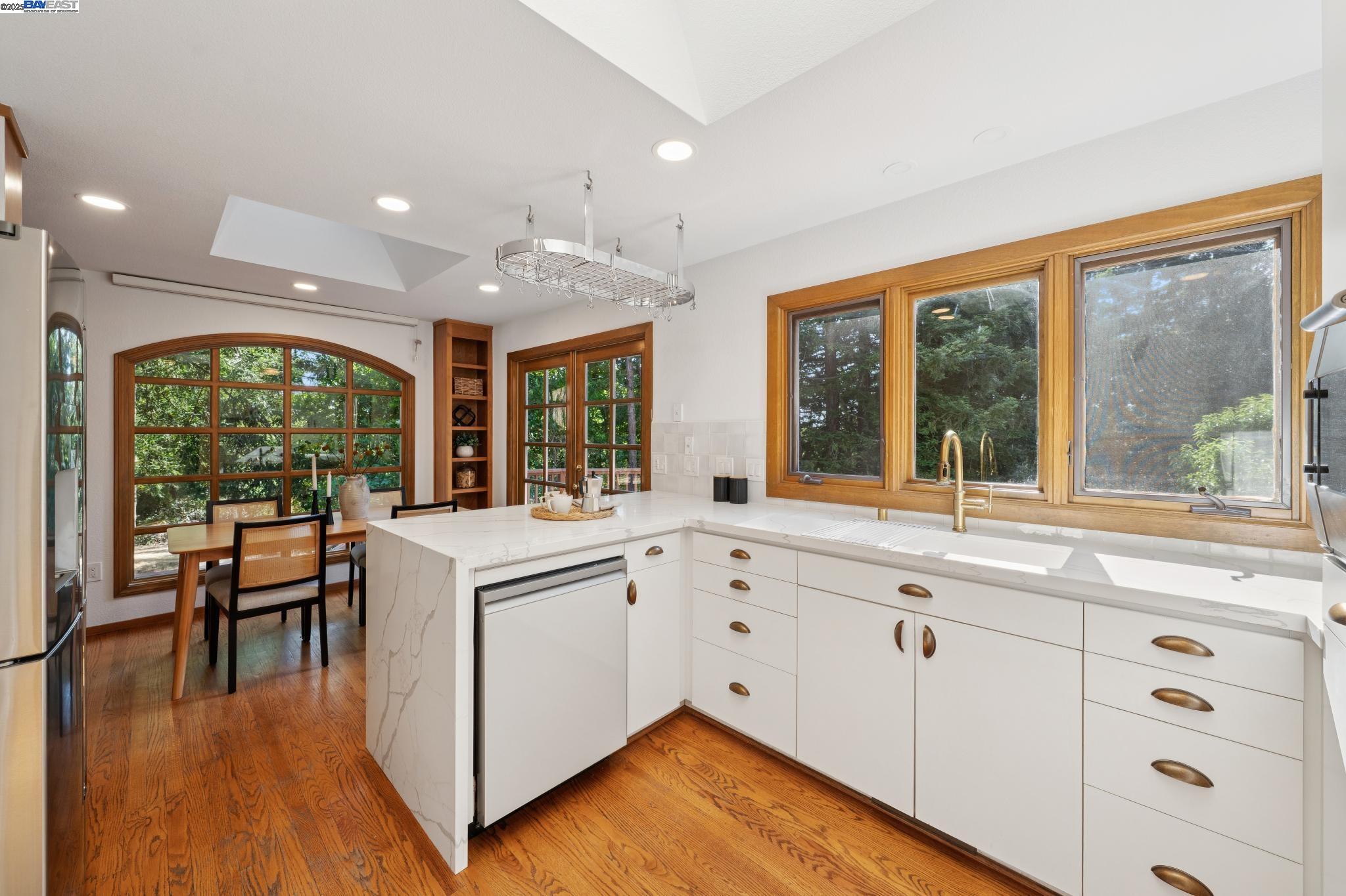1840 Thornsberry Rd, Sonoma, California 95476, 3 Bedrooms Bedrooms, 4 Rooms Rooms,2 BathroomsBathrooms,Residential,For Sale,1840 Thornsberry Rd,41101485