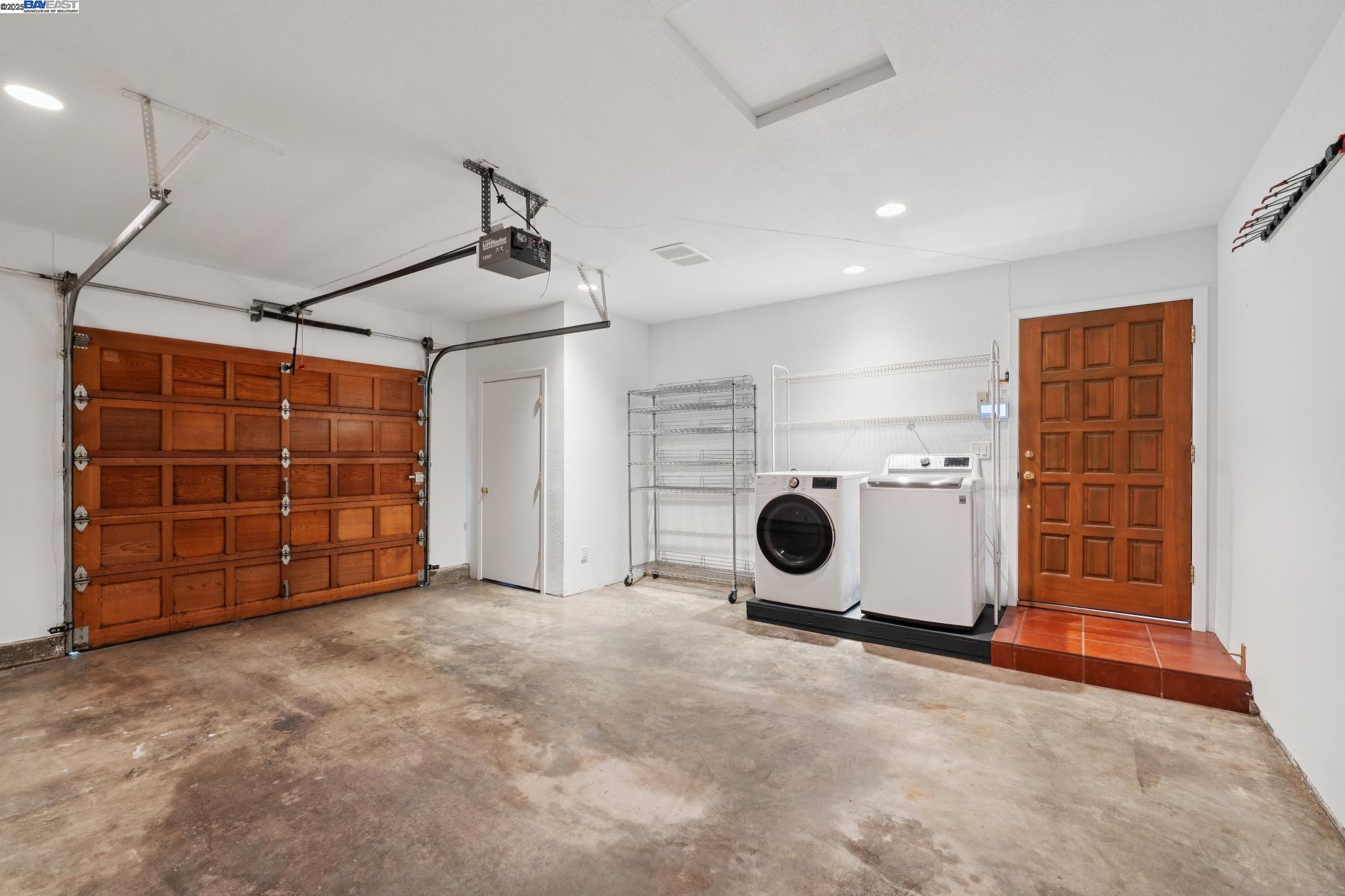 1840 Thornsberry Rd, Sonoma, California 95476, 3 Bedrooms Bedrooms, 4 Rooms Rooms,2 BathroomsBathrooms,Residential,For Sale,1840 Thornsberry Rd,41101485