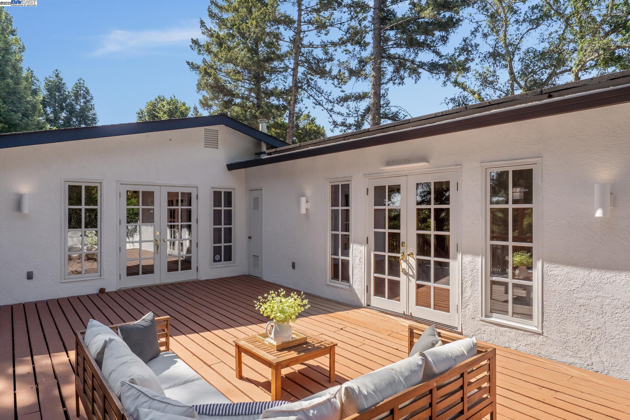 1840 Thornsberry Rd, Sonoma, California 95476, 3 Bedrooms Bedrooms, 4 Rooms Rooms,2 BathroomsBathrooms,Residential,For Sale,1840 Thornsberry Rd,41101485