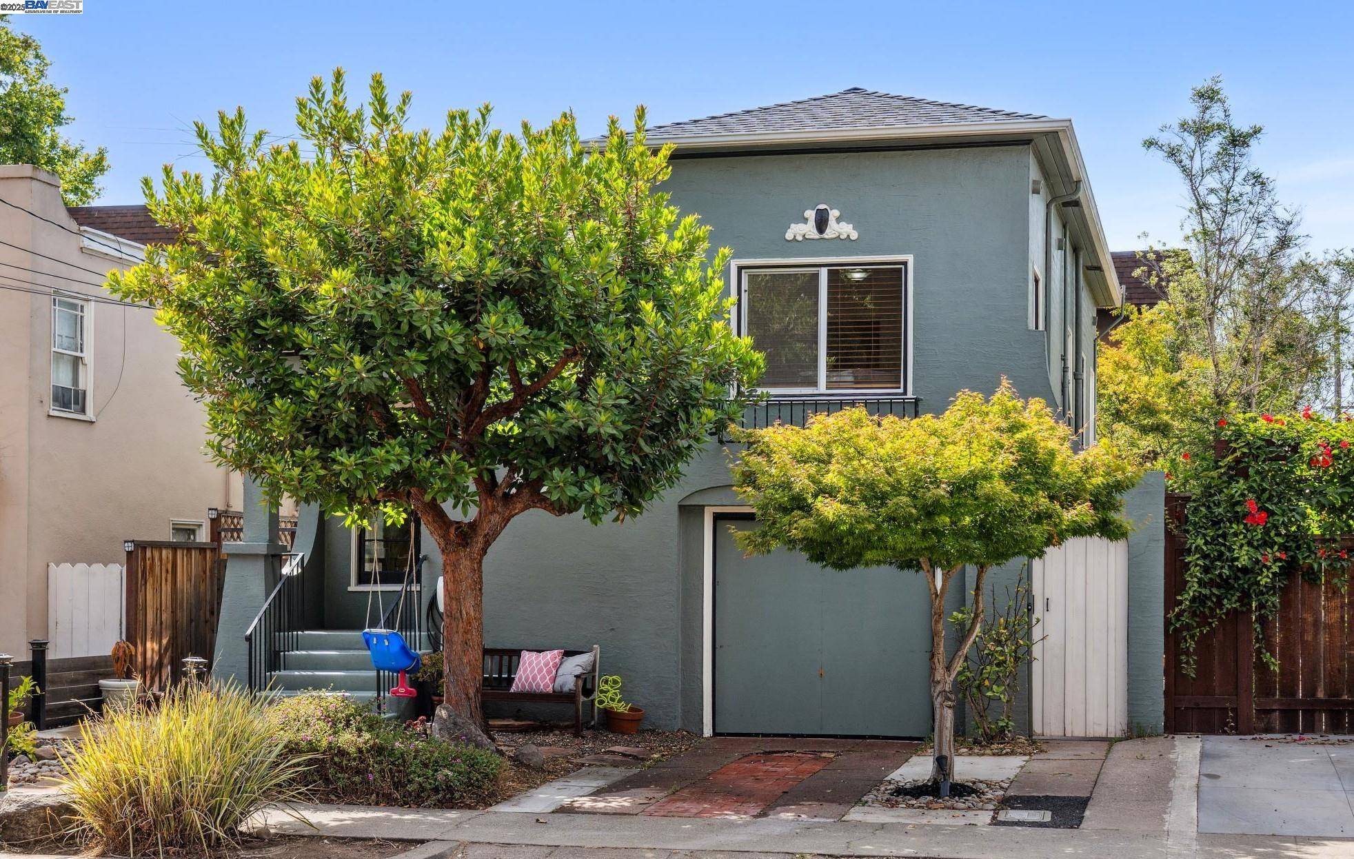 Thumbnail for 1405 Chestnut St, Alameda, CA 94501