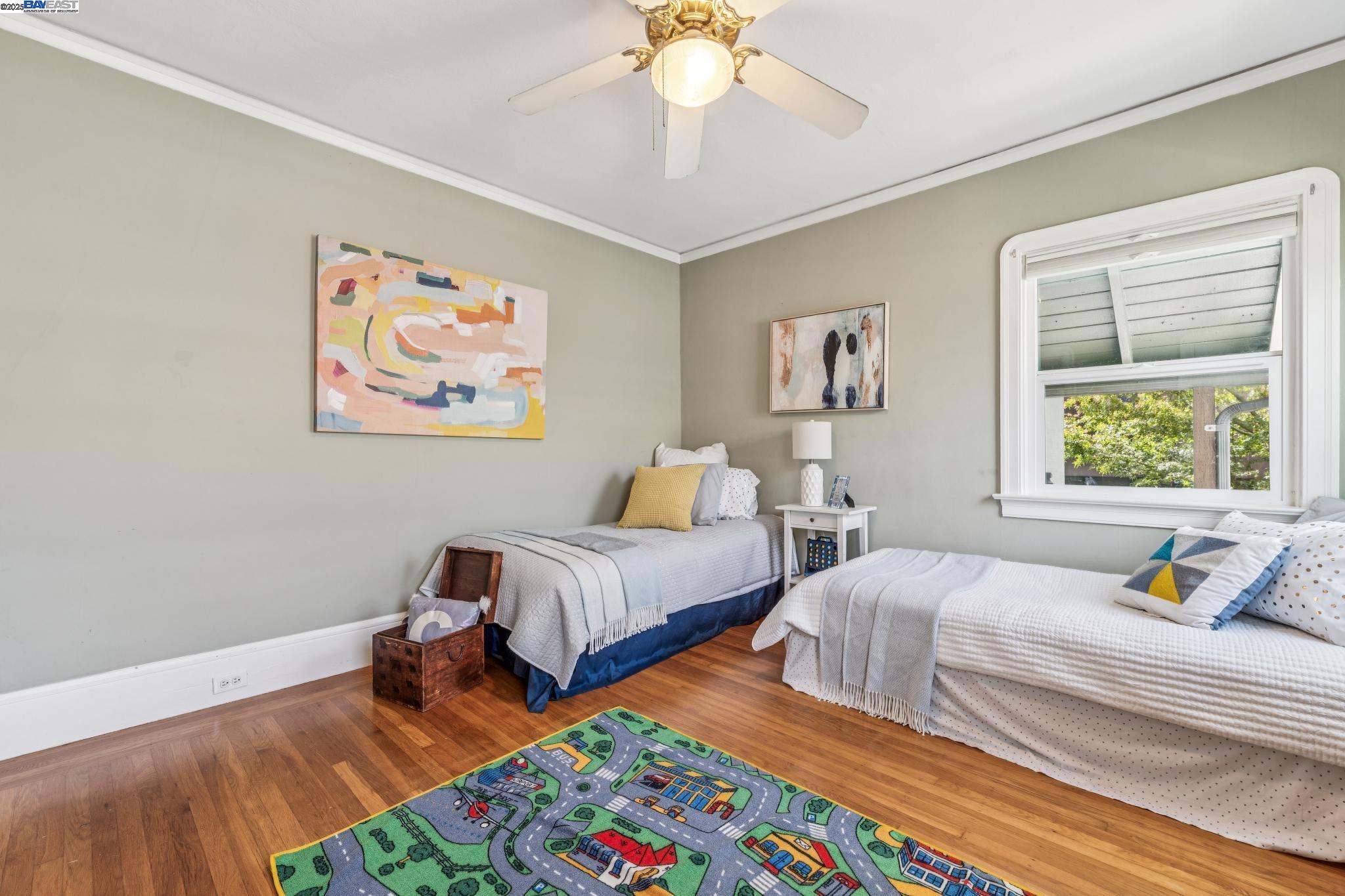 Detail Gallery Image 22 of 35 For 1405 Chestnut St, Alameda,  CA 94501 - 2 Beds | 2 Baths