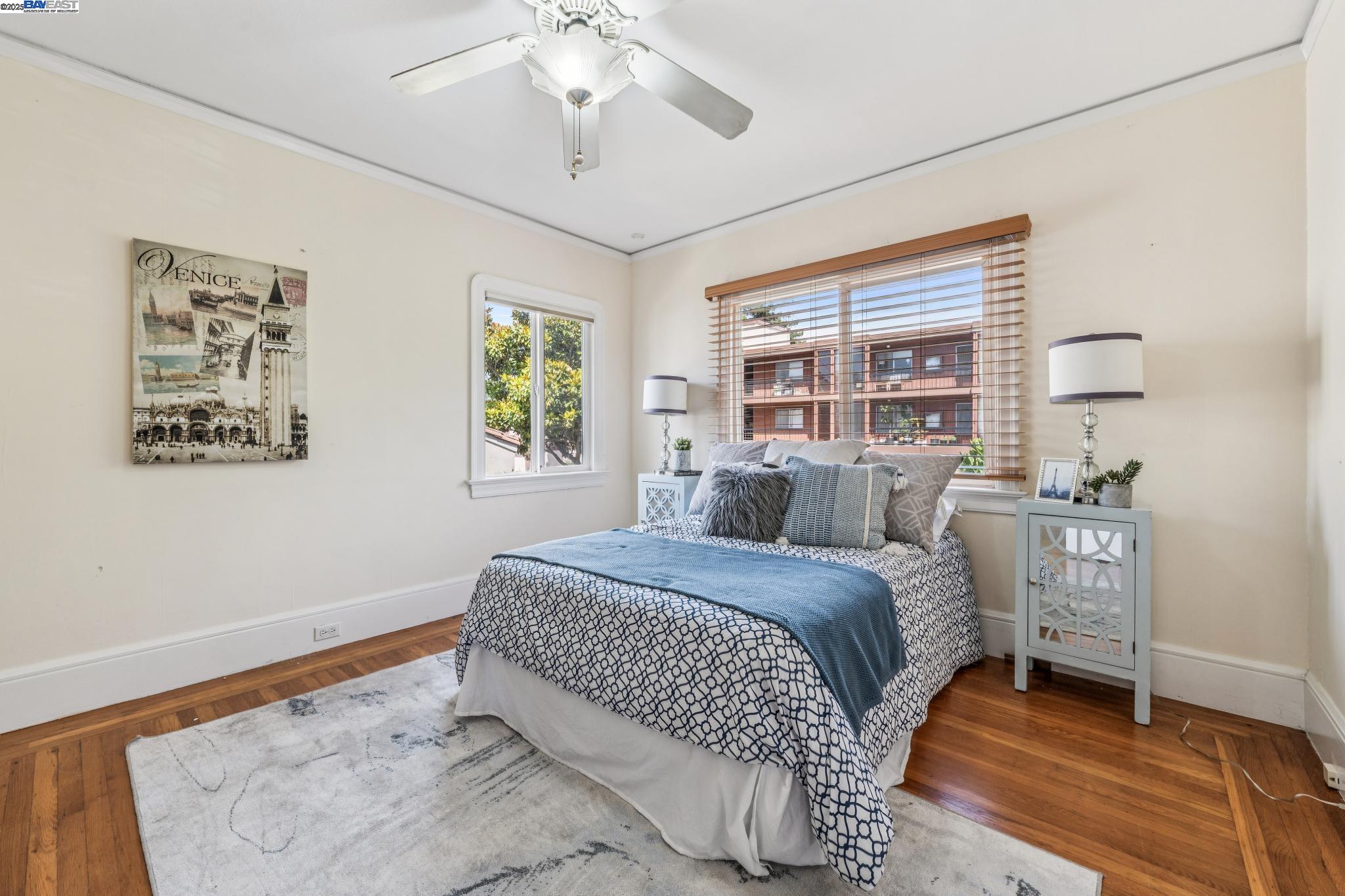 Detail Gallery Image 26 of 35 For 1405 Chestnut St, Alameda,  CA 94501 - 2 Beds | 2 Baths
