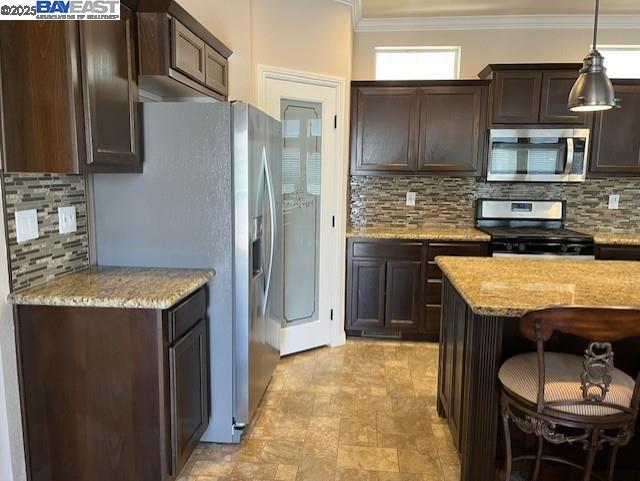 Detail Gallery Image 21 of 45 For 1200 W Winton Ave #203,  Hayward,  CA 94545 - 3 Beds | 2 Baths