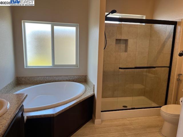 Detail Gallery Image 29 of 45 For 1200 W Winton Ave #203,  Hayward,  CA 94545 - 3 Beds | 2 Baths