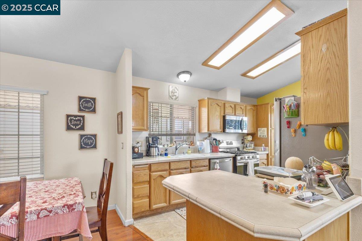 Detail Gallery Image 14 of 27 For 193 Maureen Cir #193,  Bay Point,  CA 94565 - 3 Beds | 2 Baths