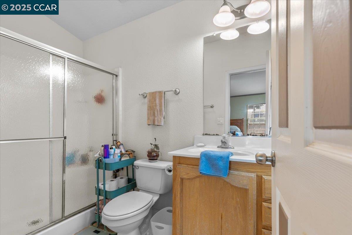 Detail Gallery Image 18 of 27 For 193 Maureen Cir #193,  Bay Point,  CA 94565 - 3 Beds | 2 Baths