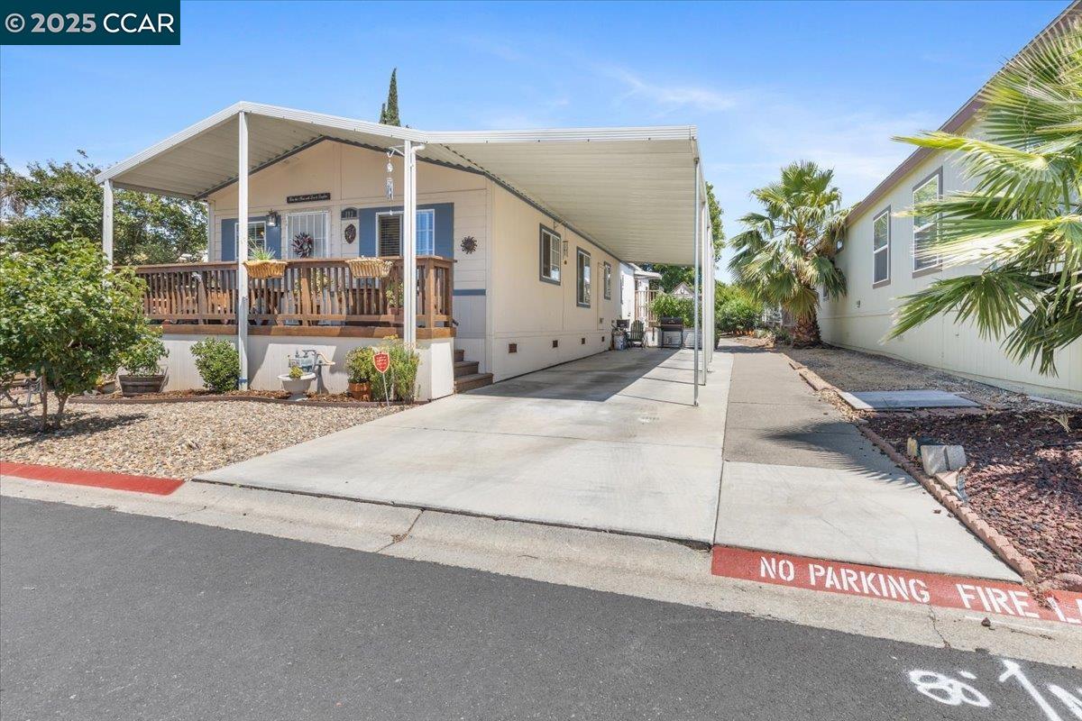 Detail Gallery Image 4 of 27 For 193 Maureen Cir #193,  Bay Point,  CA 94565 - 3 Beds | 2 Baths