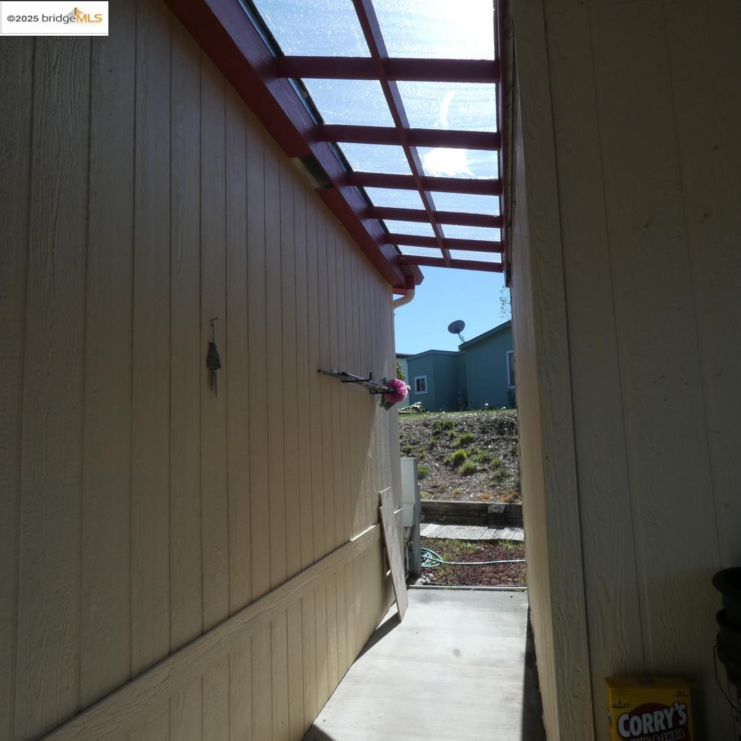 Detail Gallery Image 24 of 34 For 136 Castle Ct, Fortuna,  CA 95540 - 2 Beds | 2 Baths