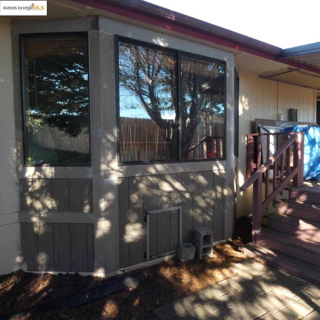 Detail Gallery Image 30 of 34 For 136 Castle Ct, Fortuna,  CA 95540 - 2 Beds | 2 Baths