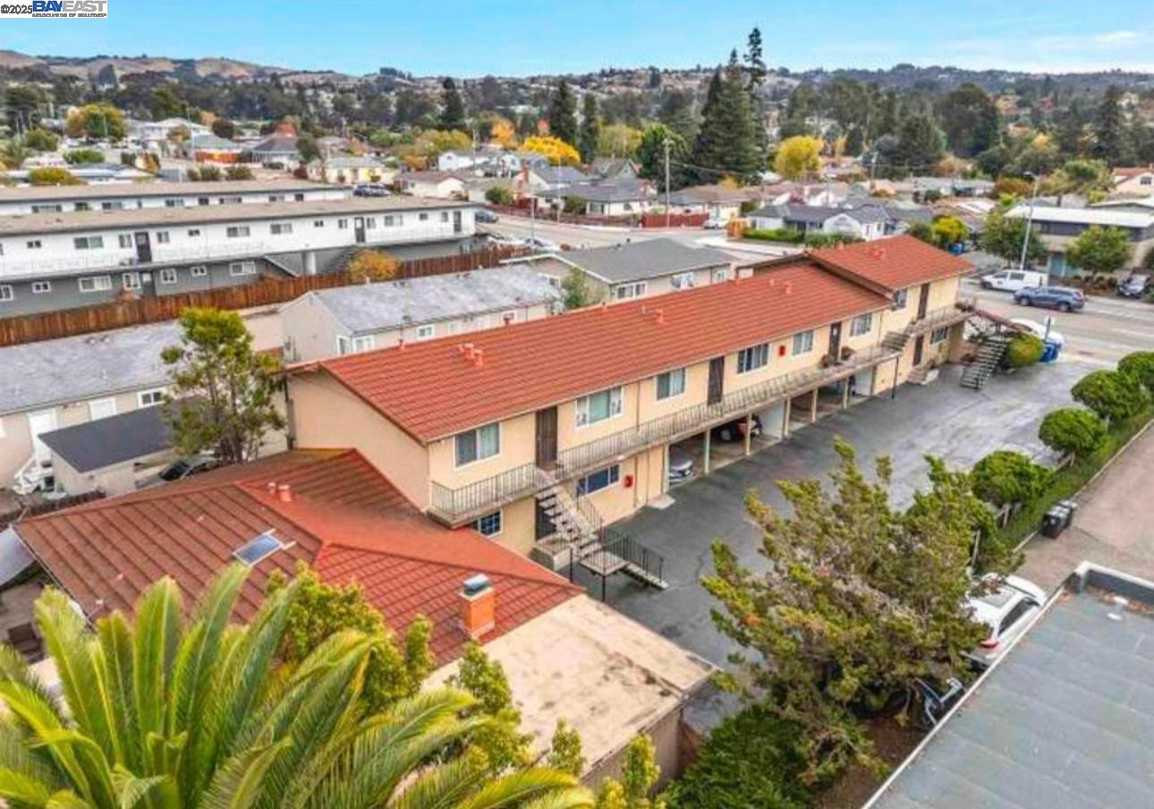 2540 Grove way # 4, Castro Valley, California 94546, 2 Bedrooms Bedrooms, 4 Rooms Rooms,1 BathroomBathrooms,Residential Lease,For Rent,2540 Grove way # 4,41101511
