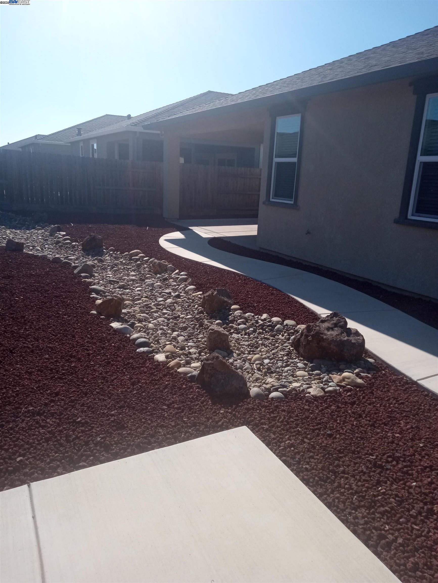 2242 Park Pl, Rio Vista, California 94571, 2 Bedrooms Bedrooms, ,2 BathroomsBathrooms,Residential Lease,For Rent,2242 Park Pl,41101514