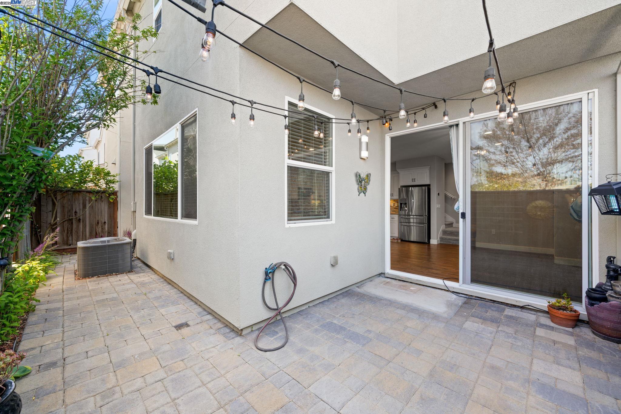 Detail Gallery Image 21 of 48 For 8563 Schooner Way, Newark,  CA 94560 - 4 Beds | 2/1 Baths
