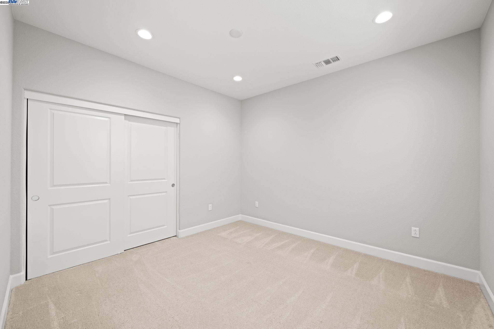 Detail Gallery Image 23 of 48 For 8563 Schooner Way, Newark,  CA 94560 - 4 Beds | 2/1 Baths