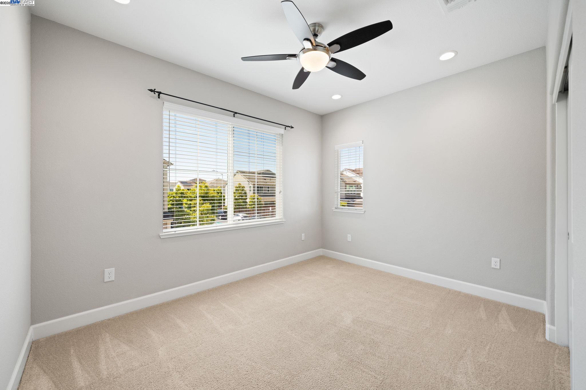 Detail Gallery Image 27 of 48 For 8563 Schooner Way, Newark,  CA 94560 - 4 Beds | 2/1 Baths