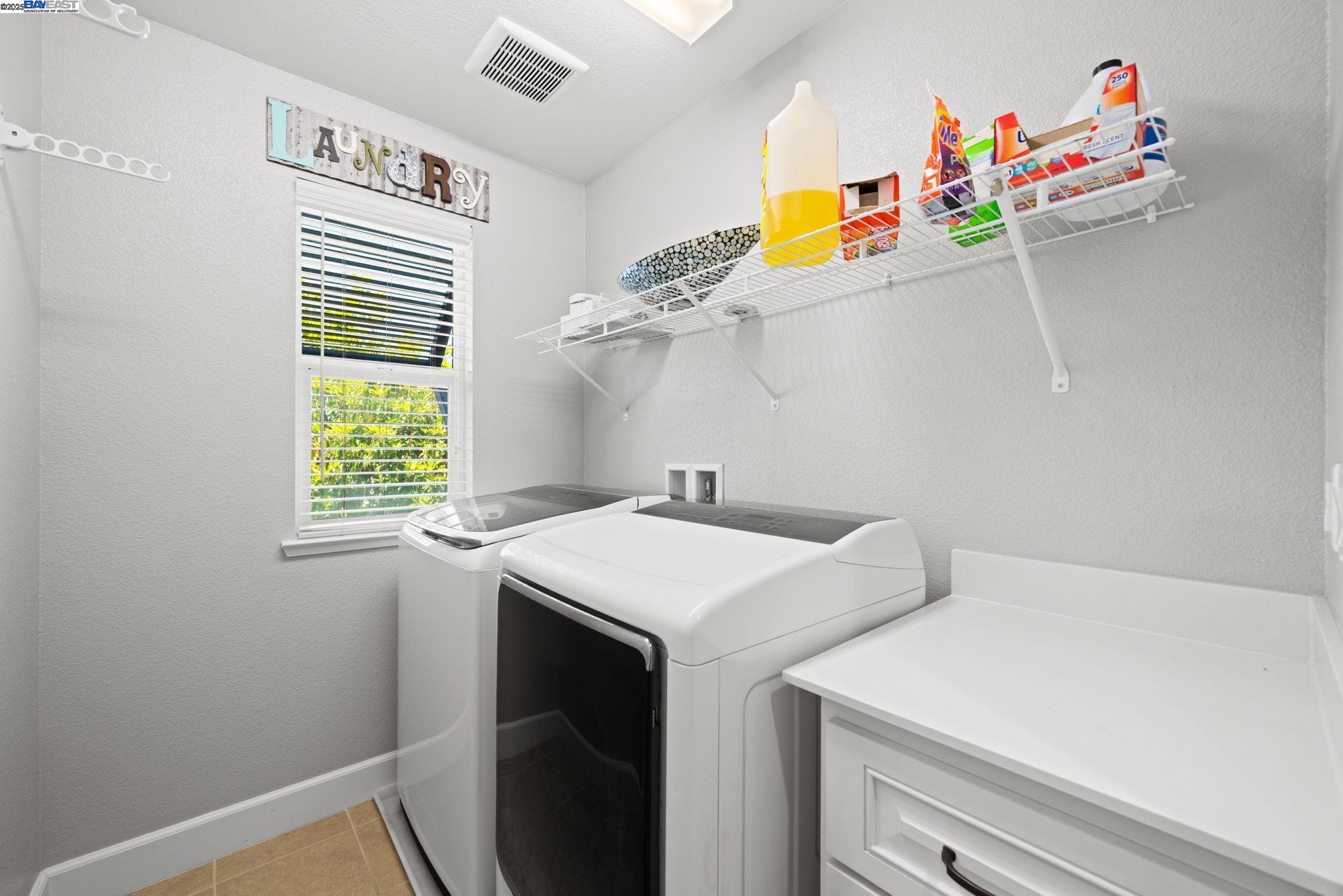 Detail Gallery Image 31 of 48 For 8563 Schooner Way, Newark,  CA 94560 - 4 Beds | 2/1 Baths
