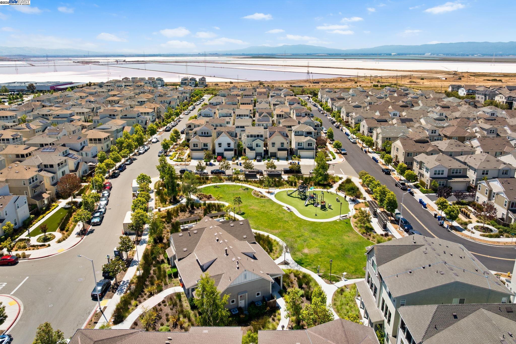 Detail Gallery Image 45 of 48 For 8563 Schooner Way, Newark,  CA 94560 - 4 Beds | 2/1 Baths