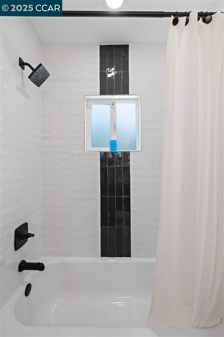 Detail Gallery Image 19 of 32 For 1321 Kelsey Street, Richmond,  CA 94801 - 2 Beds | 1 Baths