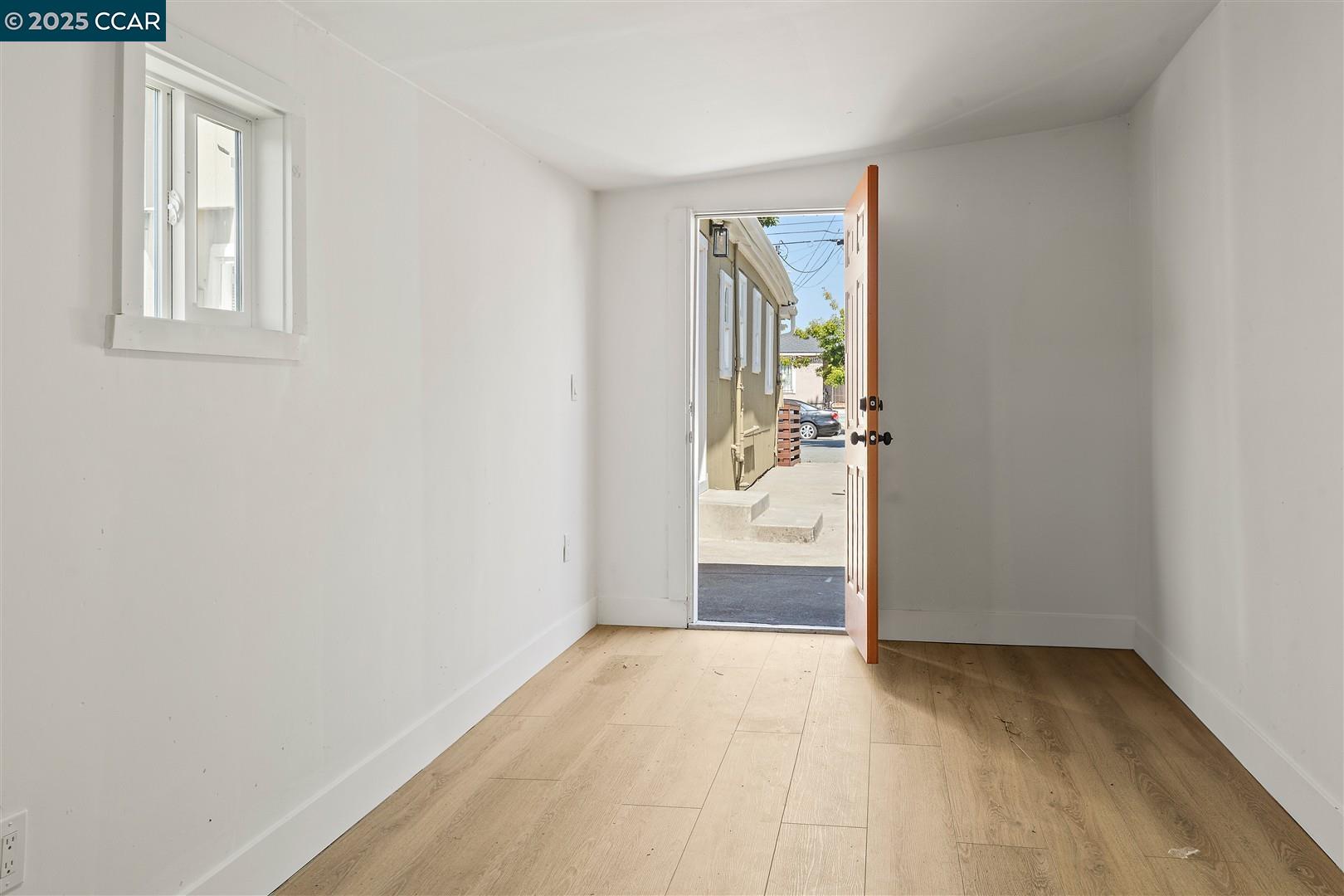 Detail Gallery Image 23 of 32 For 1321 Kelsey Street, Richmond,  CA 94801 - 2 Beds | 1 Baths