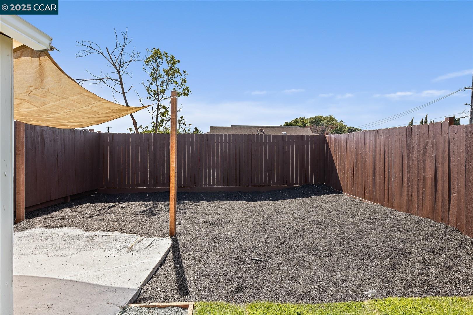 Detail Gallery Image 26 of 32 For 1321 Kelsey Street, Richmond,  CA 94801 - 2 Beds | 1 Baths