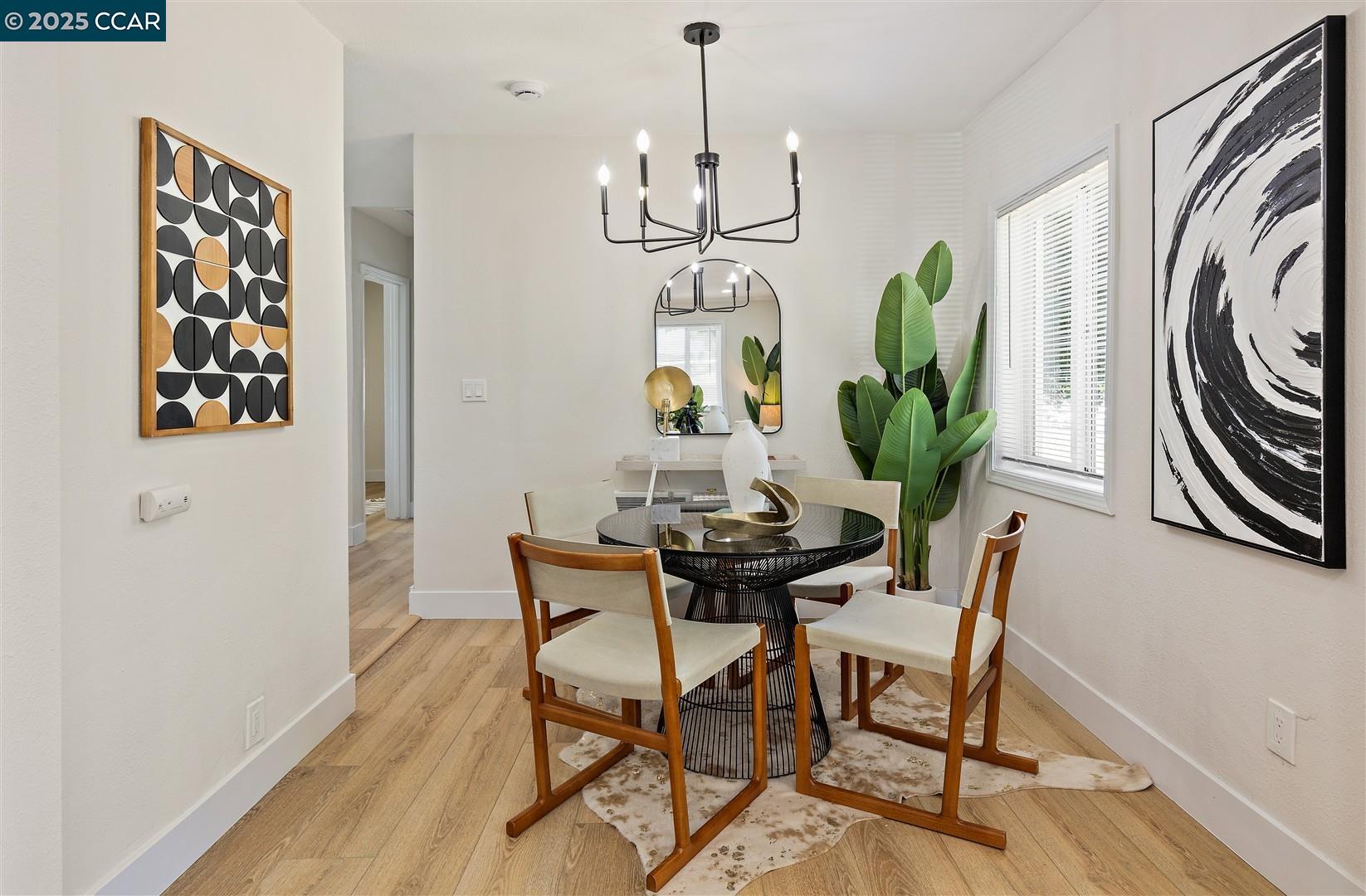 Detail Gallery Image 5 of 32 For 1321 Kelsey Street, Richmond,  CA 94801 - 2 Beds | 1 Baths