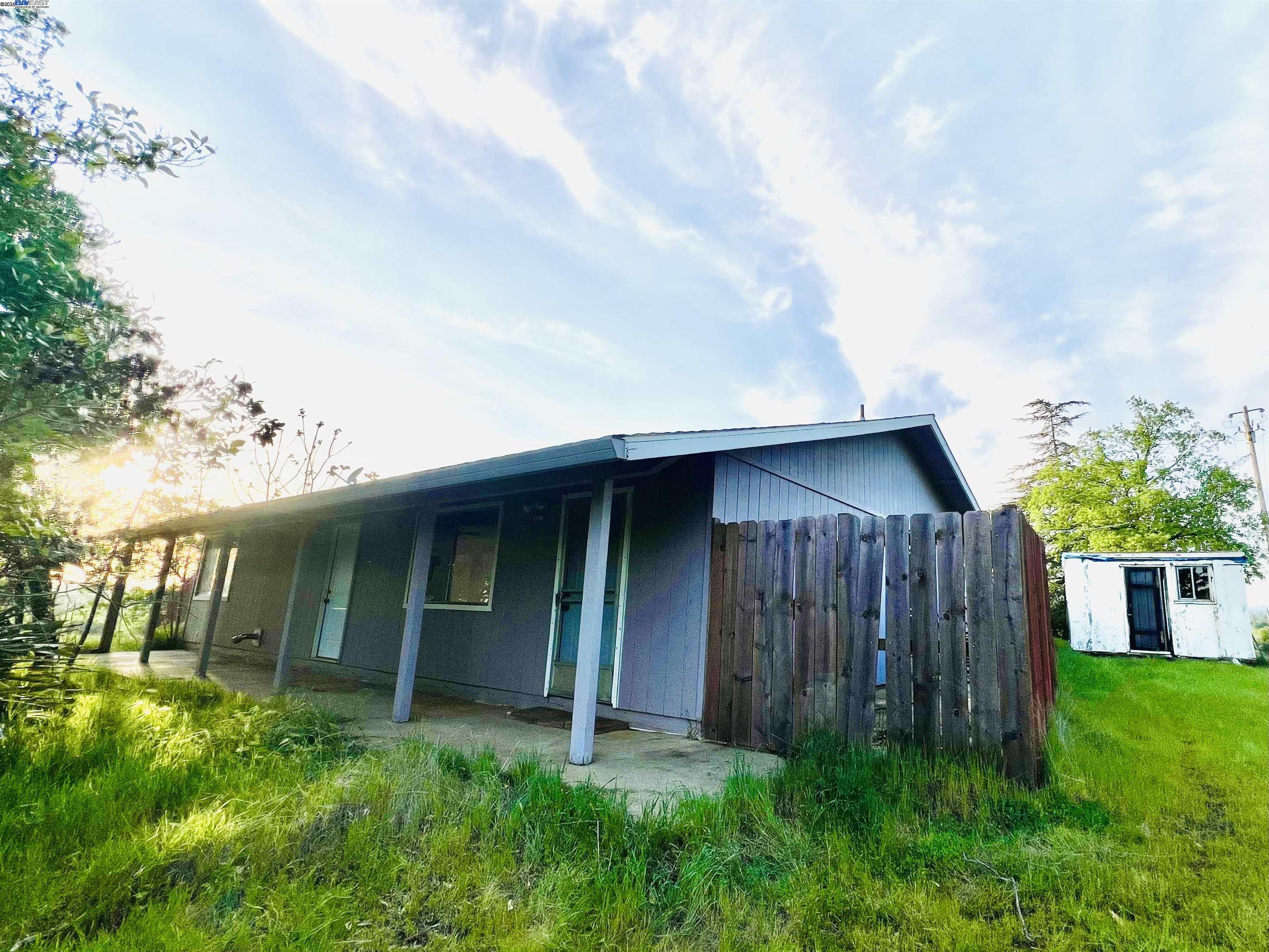 135 Tucker Ave, Oroville, California 95966, 2 Bedrooms Bedrooms, ,2 BathroomsBathrooms,Residential,For Sale,135 Tucker Ave,41101524