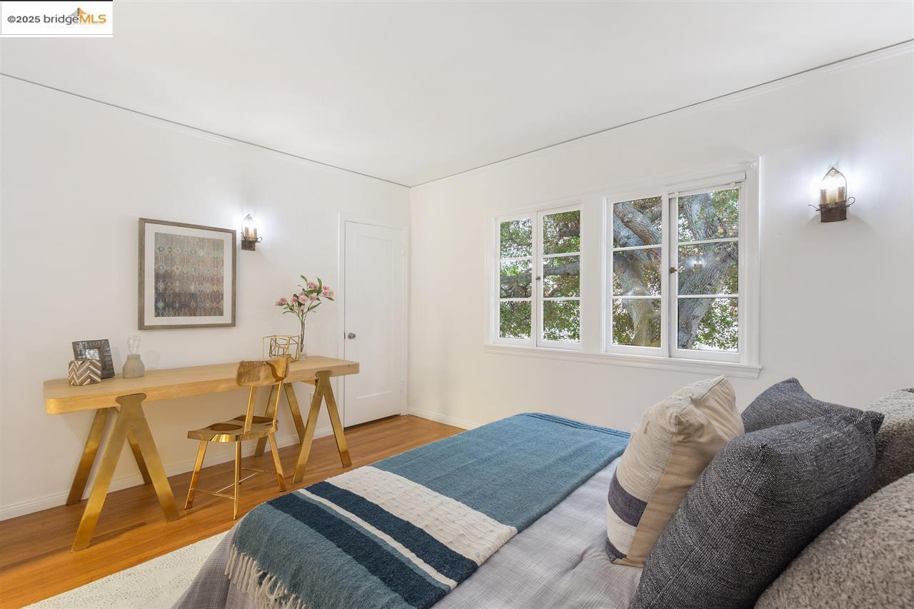 2623 Virginia, Berkeley, California 94709, 4 Bedrooms Bedrooms, 7 Rooms Rooms,2 BathroomsBathrooms,Residential Lease,For Rent,2623 Virginia,41101527