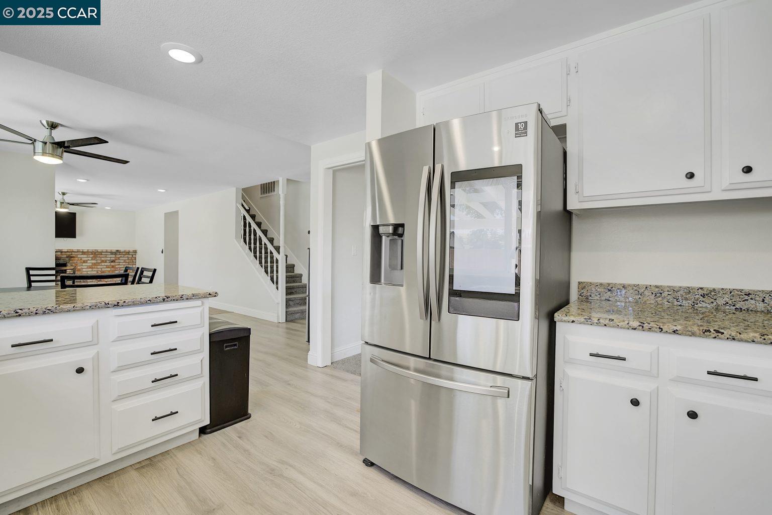 Detail Gallery Image 12 of 36 For 2005 Cerro Ct, Antioch,  CA 94509 - 4 Beds | 2/1 Baths