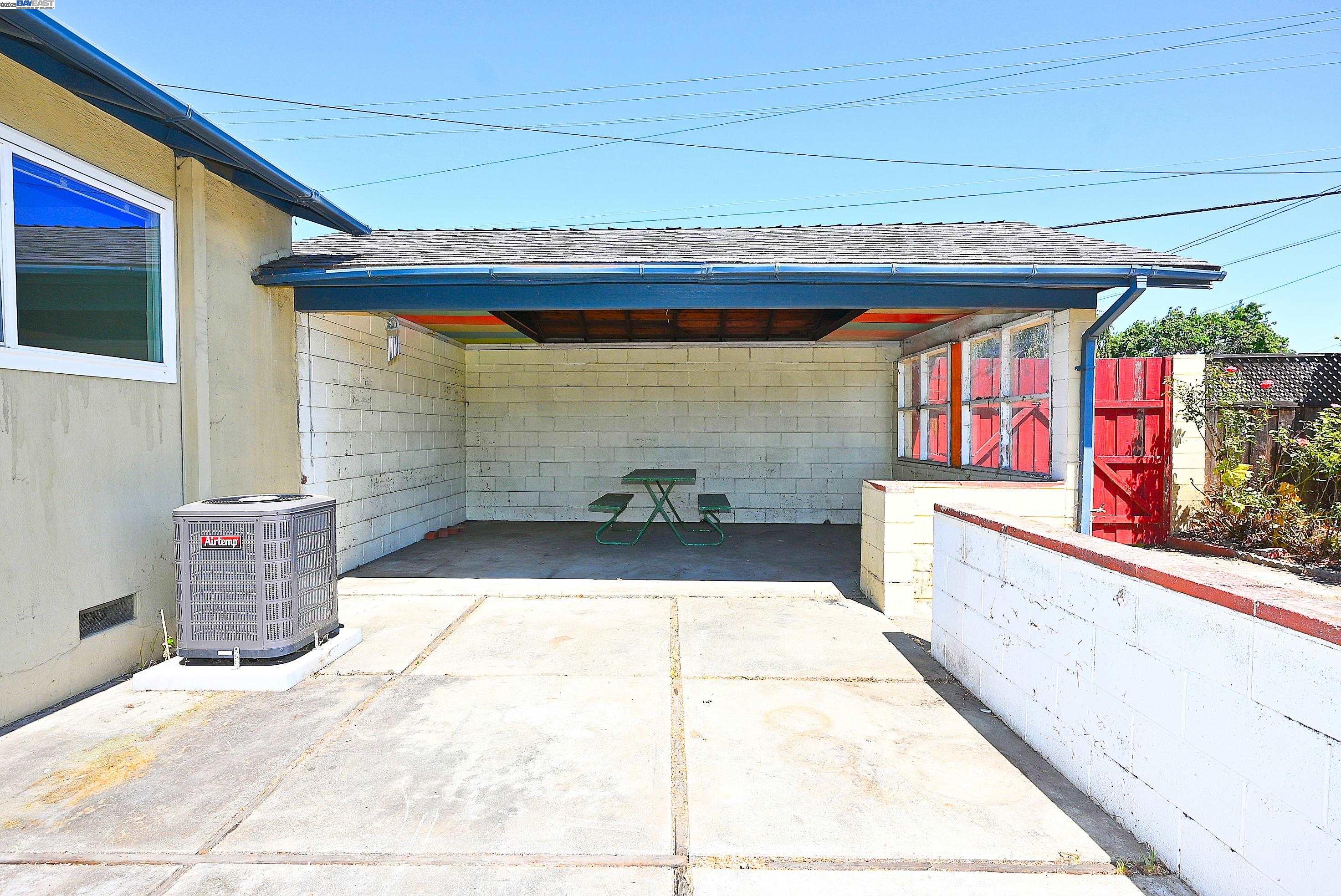 Detail Gallery Image 5 of 47 For 36112 San Pedro Dr., Fremont,  CA 94536 - 3 Beds | 2 Baths