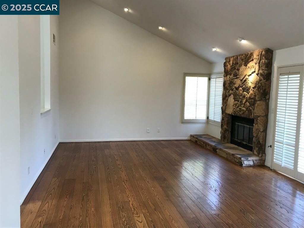 20 Tamarisk, Moraga, California 94556, 4 Bedrooms Bedrooms, 10 Rooms Rooms,2 BathroomsBathrooms,Residential Lease,For Rent,20 Tamarisk,41101531