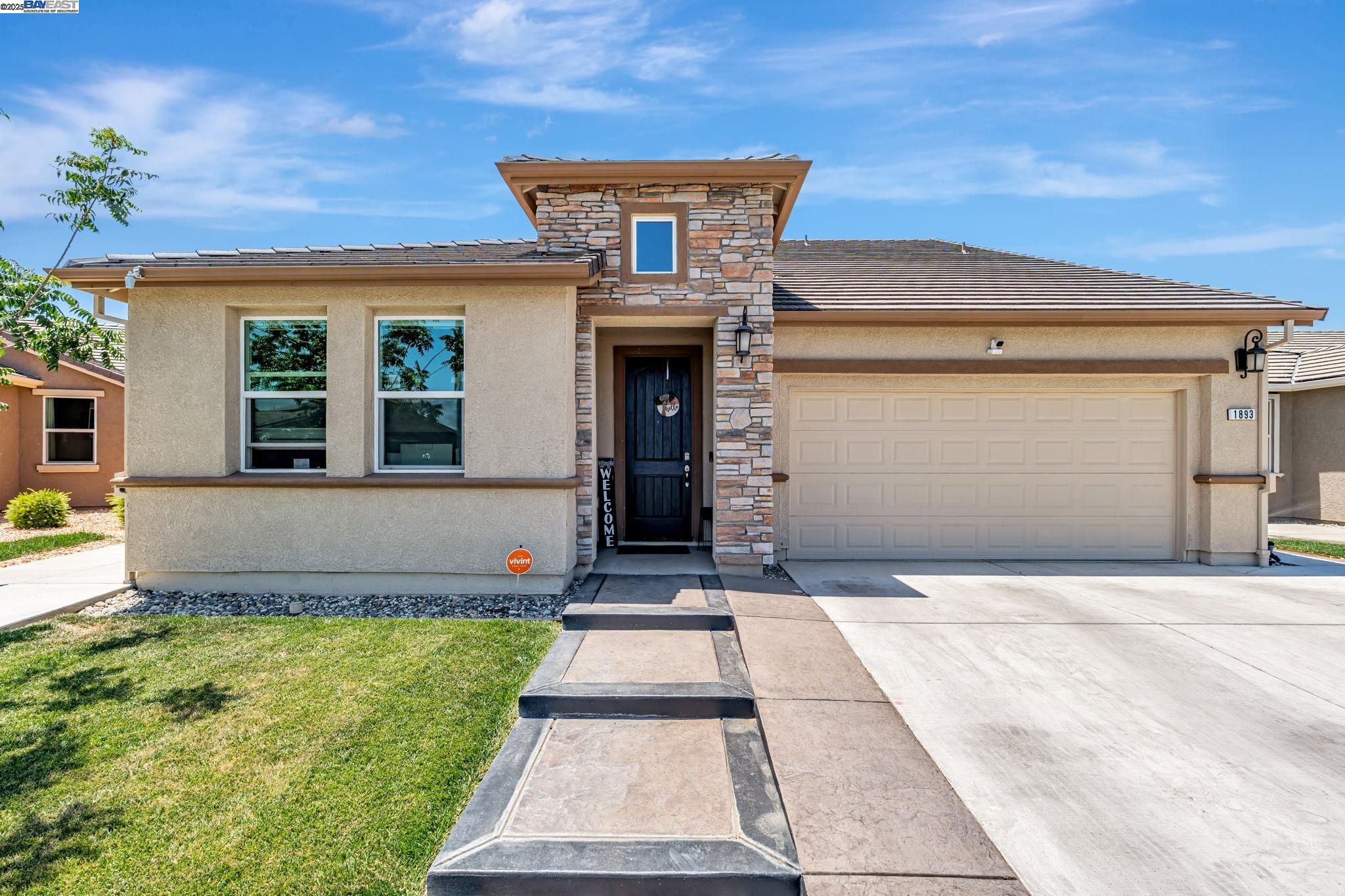 Thumbnail for 1893 Summit Dr, Los Banos, CA 93635