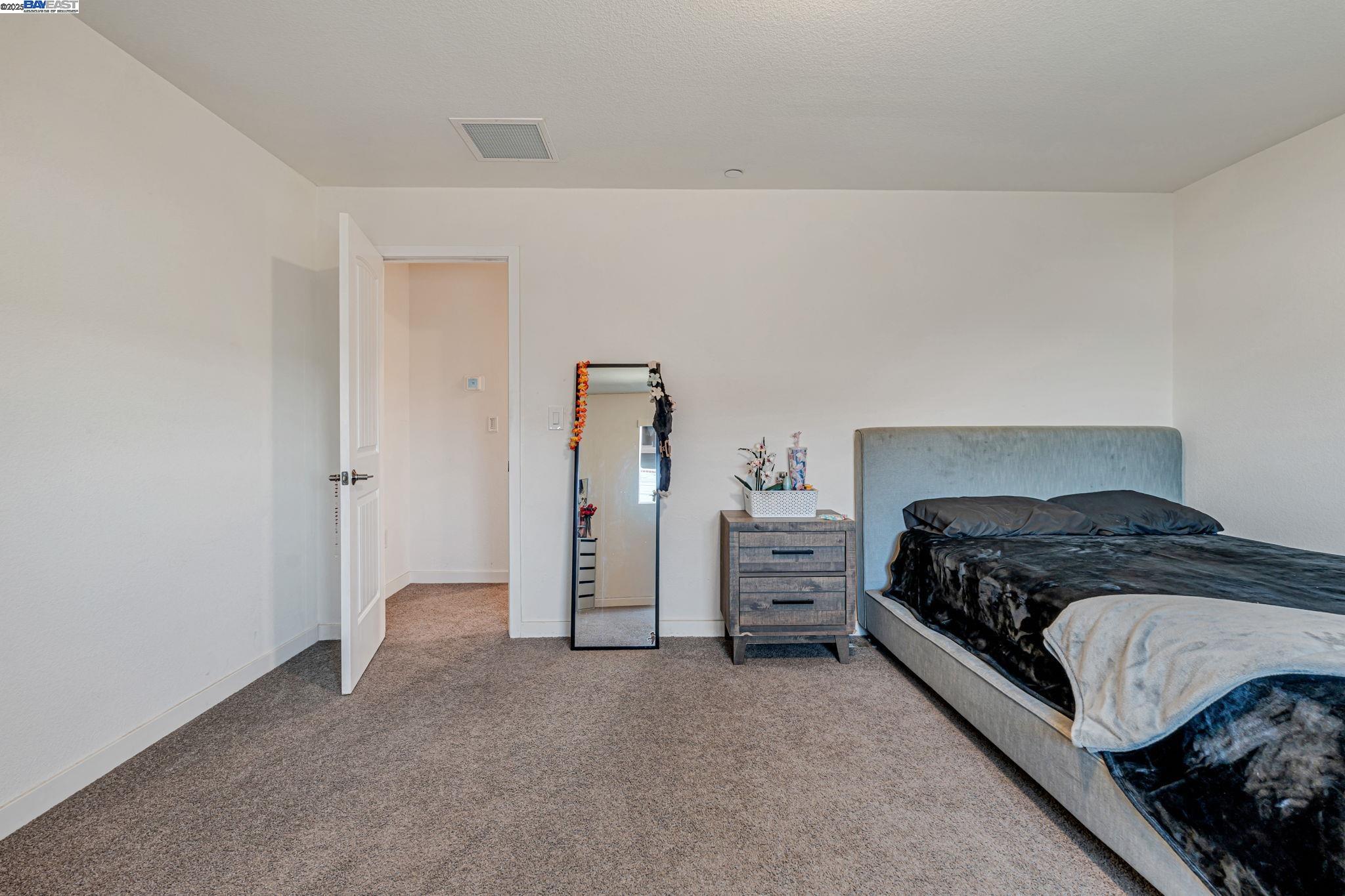 Detail Gallery Image 10 of 44 For 1893 Summit Dr, Los Banos,  CA 93635 - 6 Beds | 3 Baths
