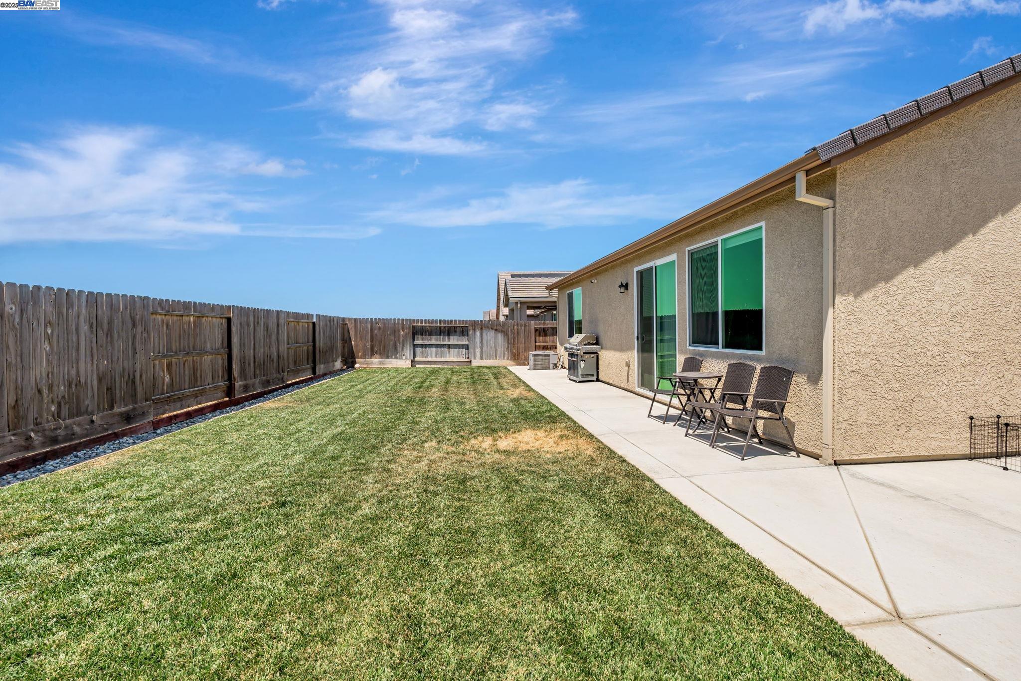 Detail Gallery Image 40 of 44 For 1893 Summit Dr, Los Banos,  CA 93635 - 6 Beds | 3 Baths