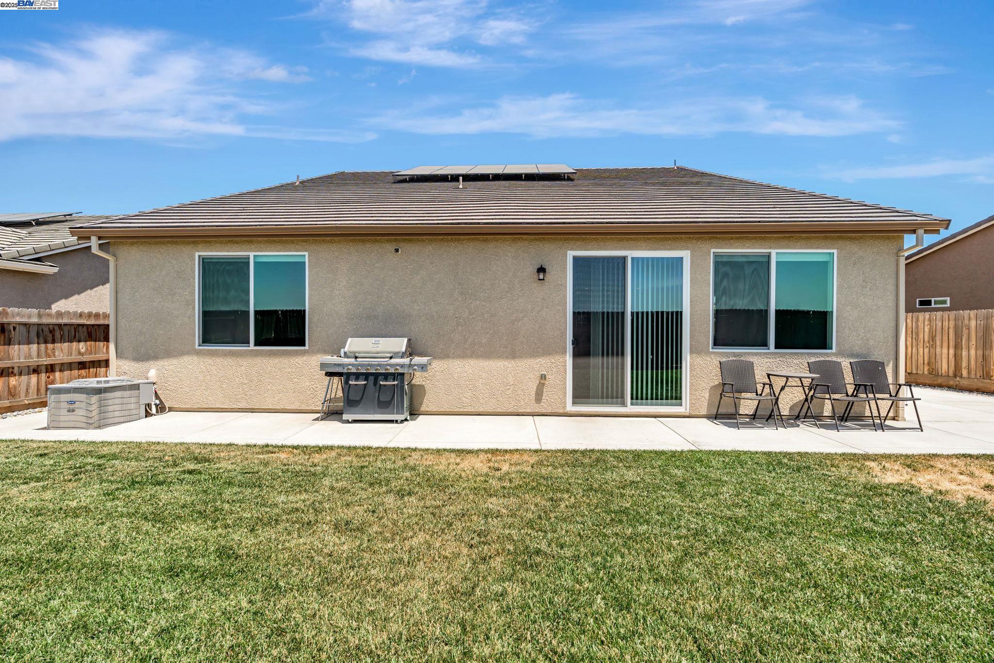 Detail Gallery Image 42 of 44 For 1893 Summit Dr, Los Banos,  CA 93635 - 6 Beds | 3 Baths