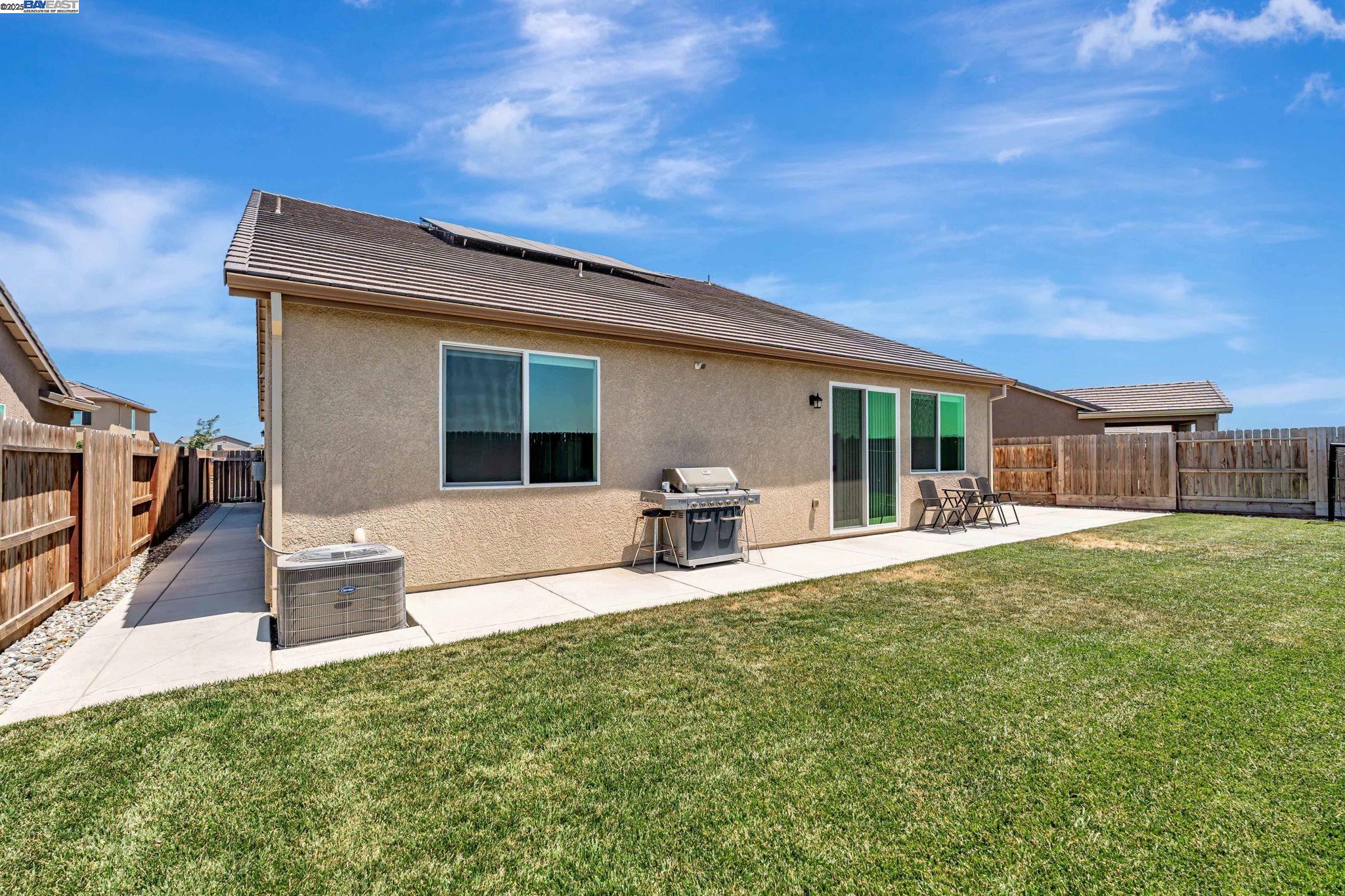 Detail Gallery Image 43 of 44 For 1893 Summit Dr, Los Banos,  CA 93635 - 6 Beds | 3 Baths