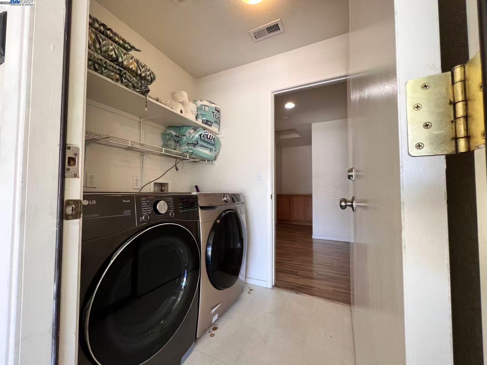 Detail Gallery Image 18 of 21 For 10009 Copco Ln, Stockton,  CA 95219 - 3 Beds | 2 Baths
