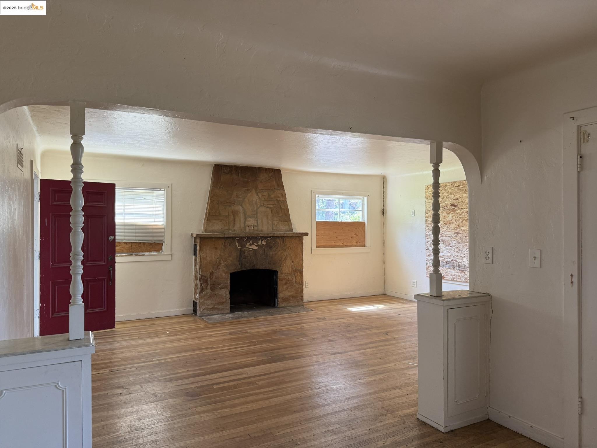 Detail Gallery Image 2 of 26 For 11176 Canon Vista Ave, San Jose,  CA 95127 - 3 Beds | 1 Baths