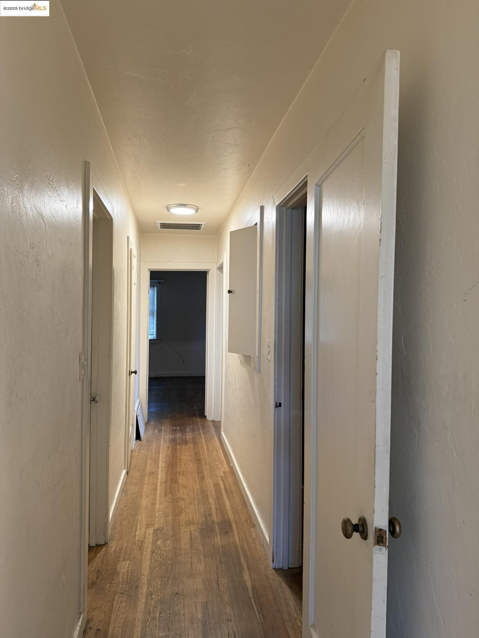 Detail Gallery Image 12 of 26 For 11176 Canon Vista Ave, San Jose,  CA 95127 - 3 Beds | 1 Baths