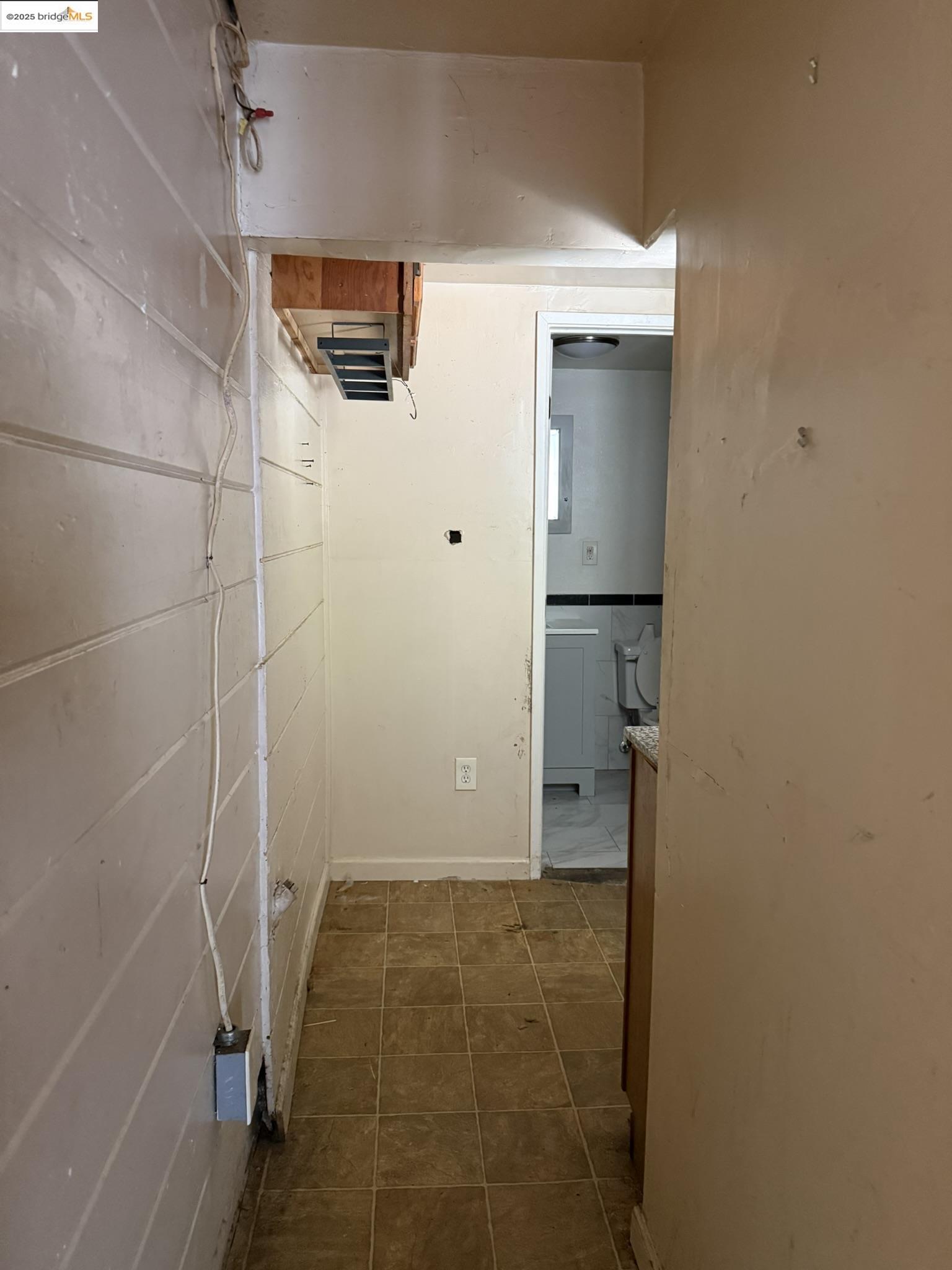 Detail Gallery Image 24 of 26 For 11176 Canon Vista Ave, San Jose,  CA 95127 - 3 Beds | 1 Baths