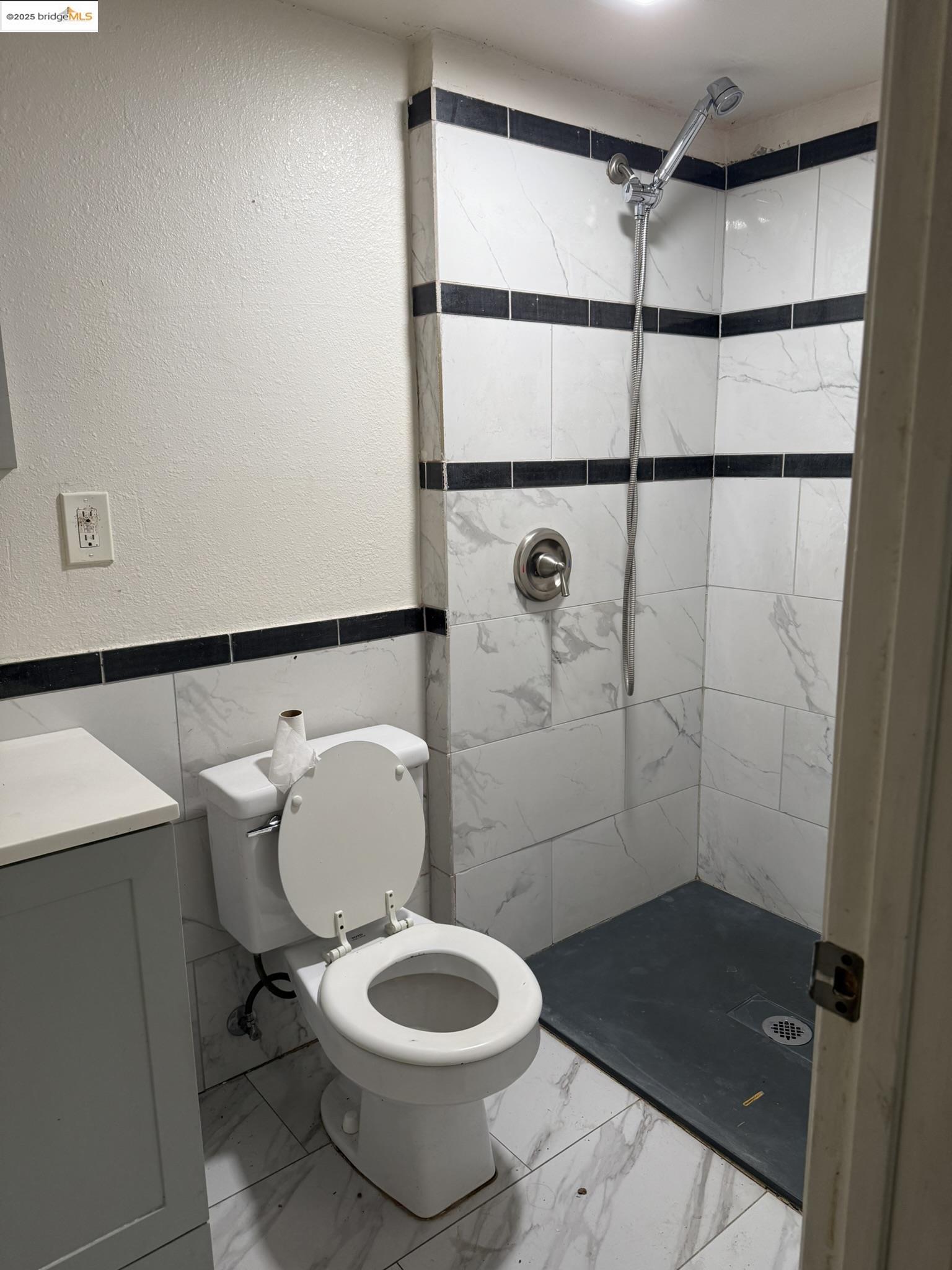 Detail Gallery Image 25 of 26 For 11176 Canon Vista Ave, San Jose,  CA 95127 - 3 Beds | 1 Baths