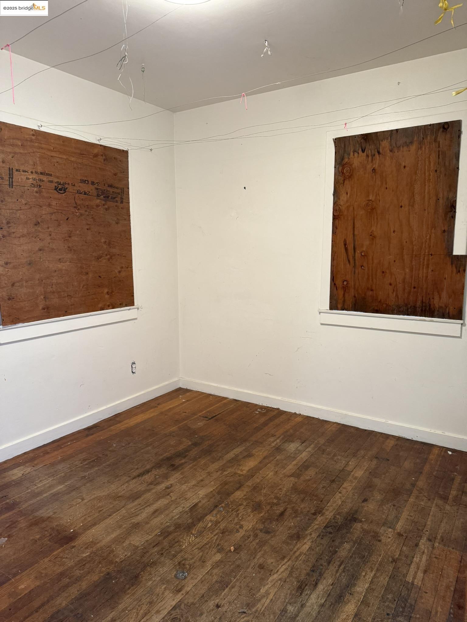 Detail Gallery Image 9 of 26 For 11176 Canon Vista Ave, San Jose,  CA 95127 - 3 Beds | 1 Baths