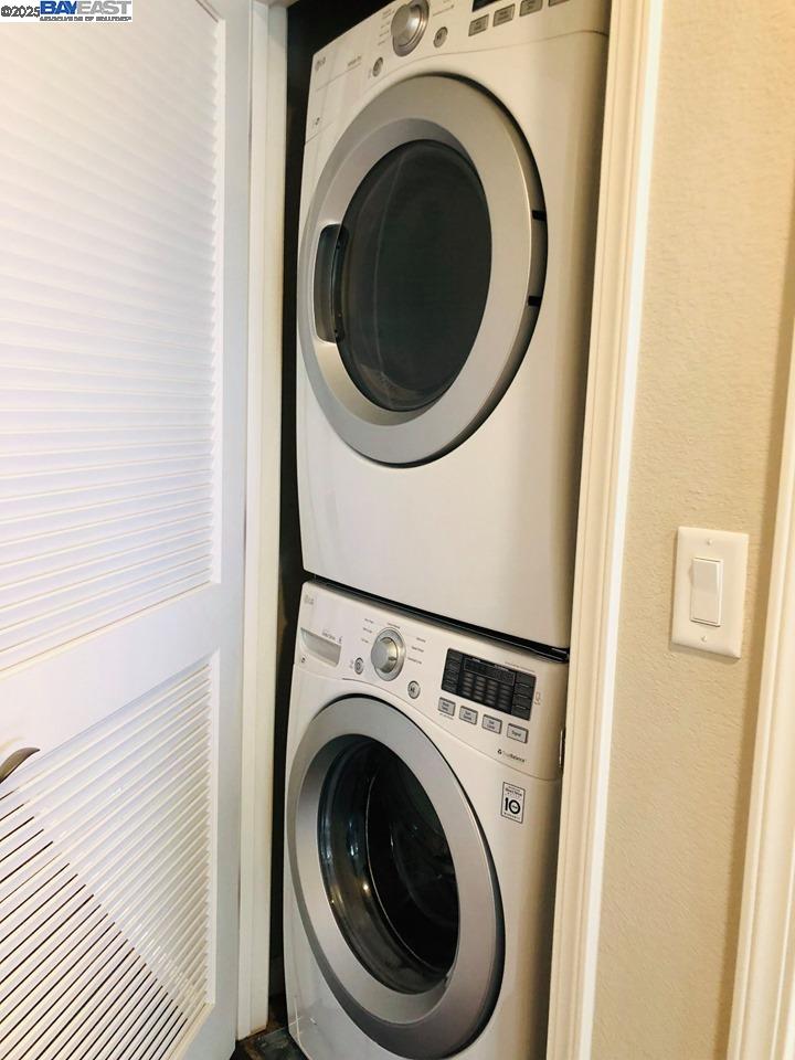 4740 Norris Canyon Rd # 201, San Ramon, California 94583, 3 Bedrooms Bedrooms, 5 Rooms Rooms,2 BathroomsBathrooms,Residential Lease,For Rent,4740 Norris Canyon Rd # 201,41101554