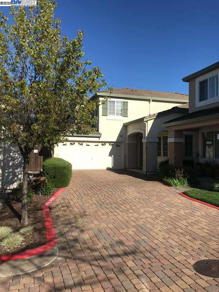 2173 LEAFCREST CMN, Livermore, California 94550, 4 Bedrooms Bedrooms, 8 Rooms Rooms,3 BathroomsBathrooms,Residential Lease,For Rent,2173 LEAFCREST CMN,41101557
